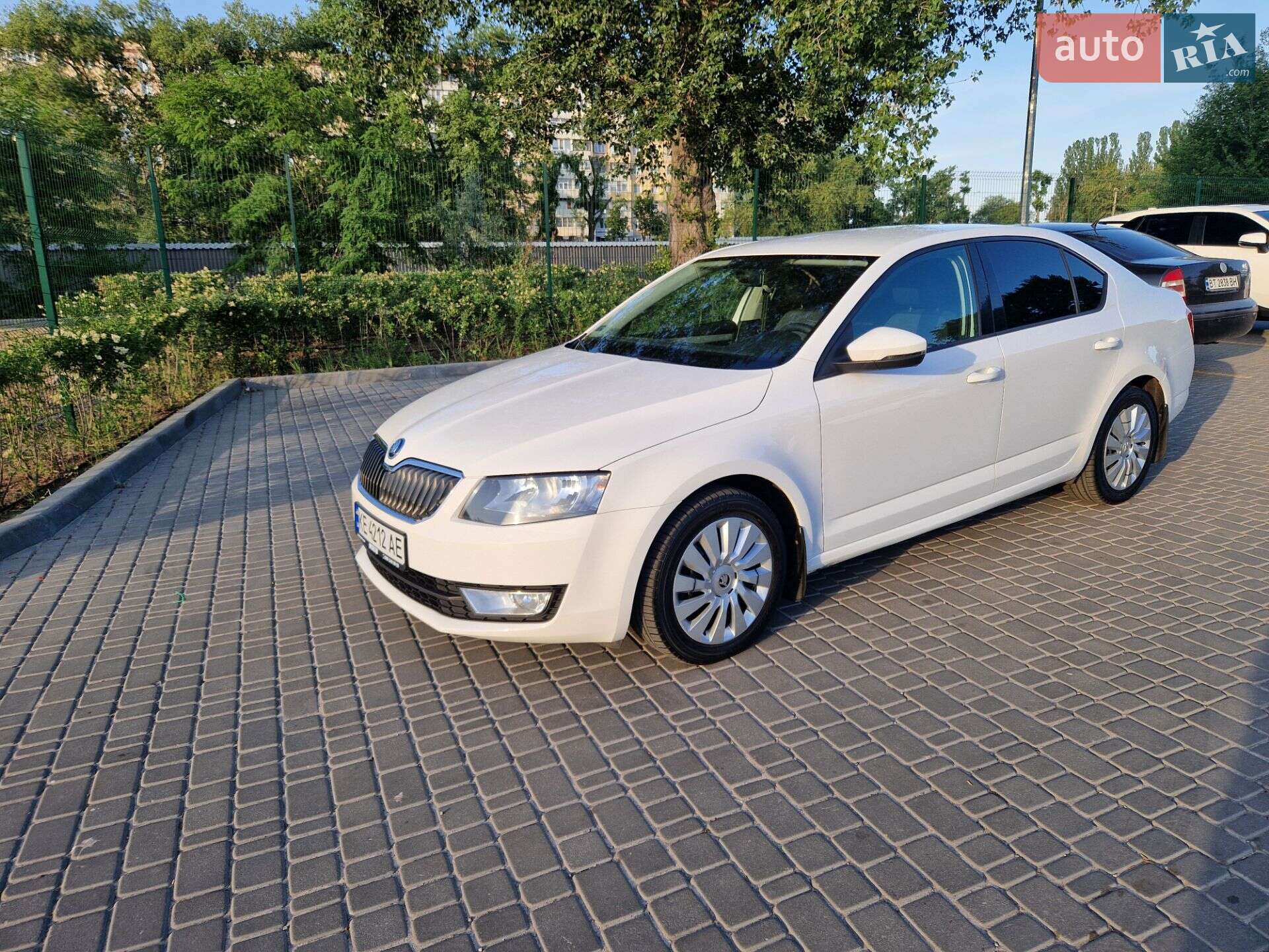 SKODA OCTAVIA 2016