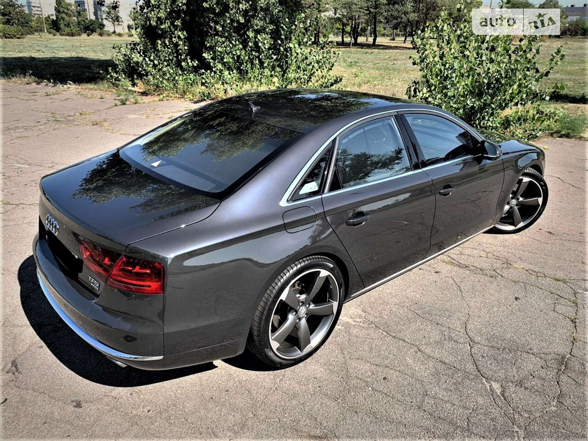 AUDI A8 2012