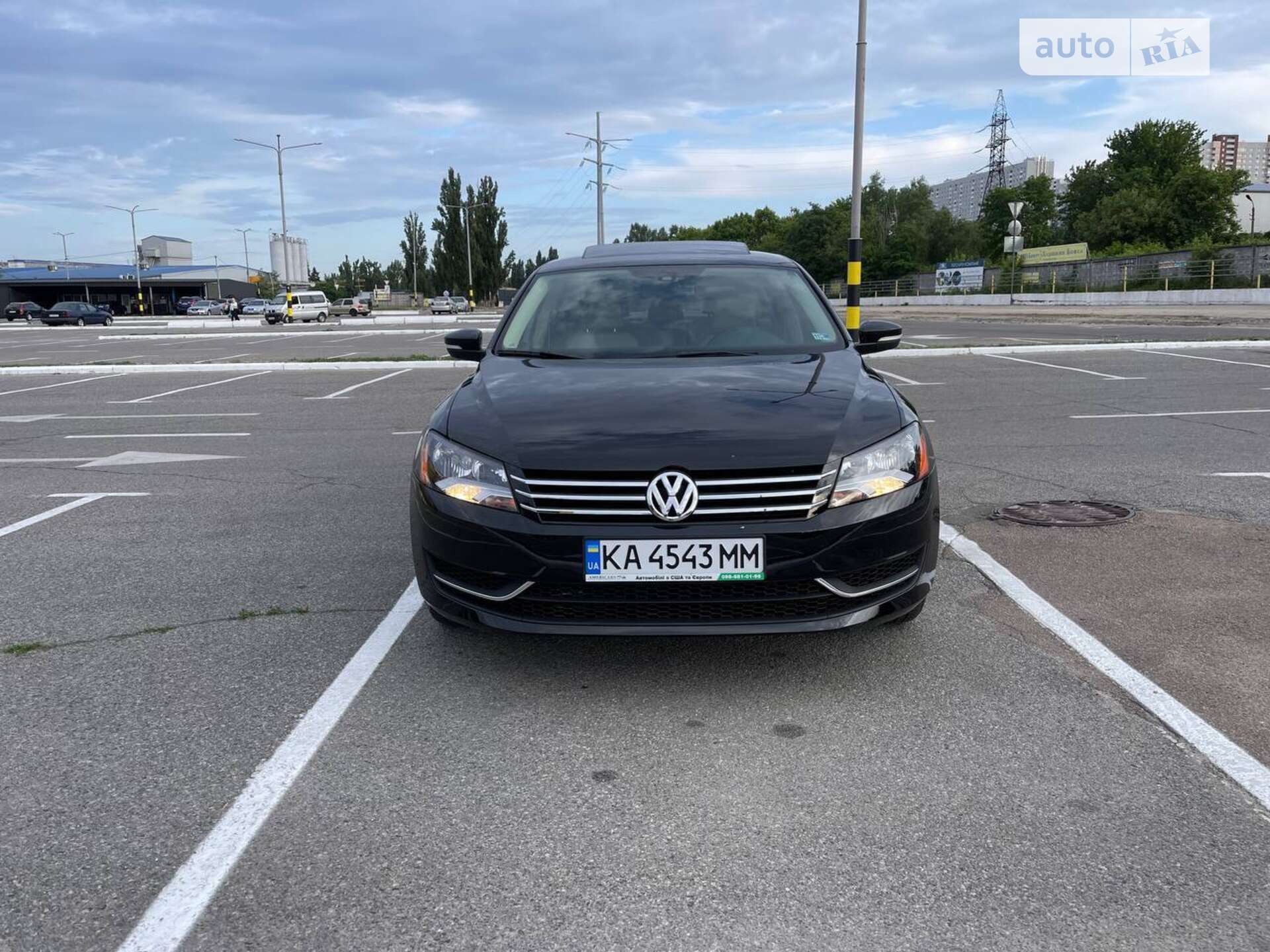 VOLKSWAGEN PASSAT 2012