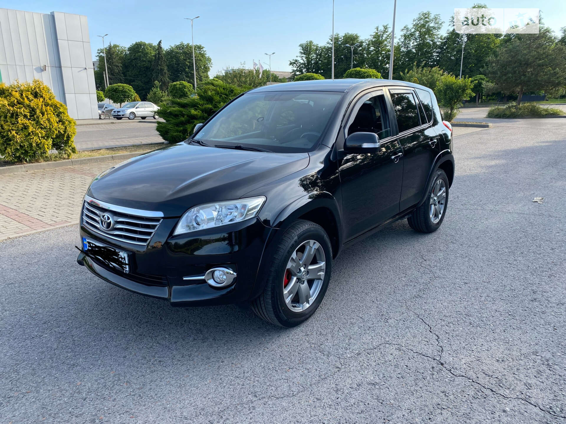 TOYOTA RAV4 2010