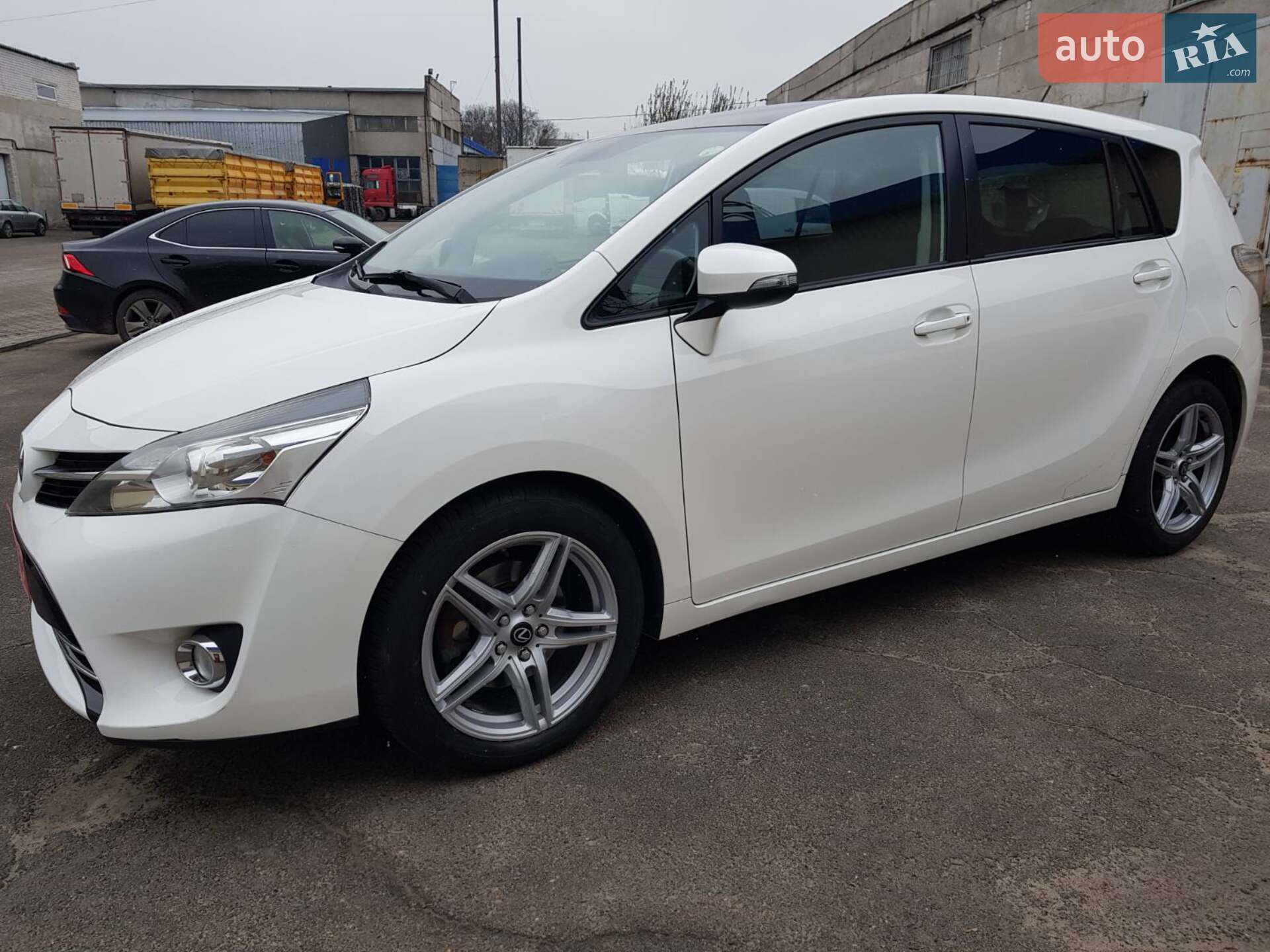 TOYOTA VERSO 2014