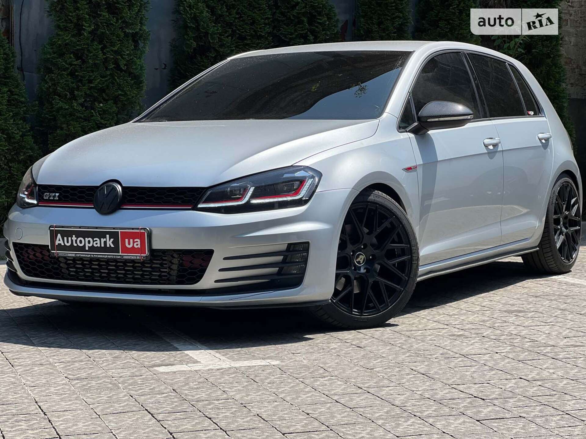 VOLKSWAGEN GOLF GTI 2016