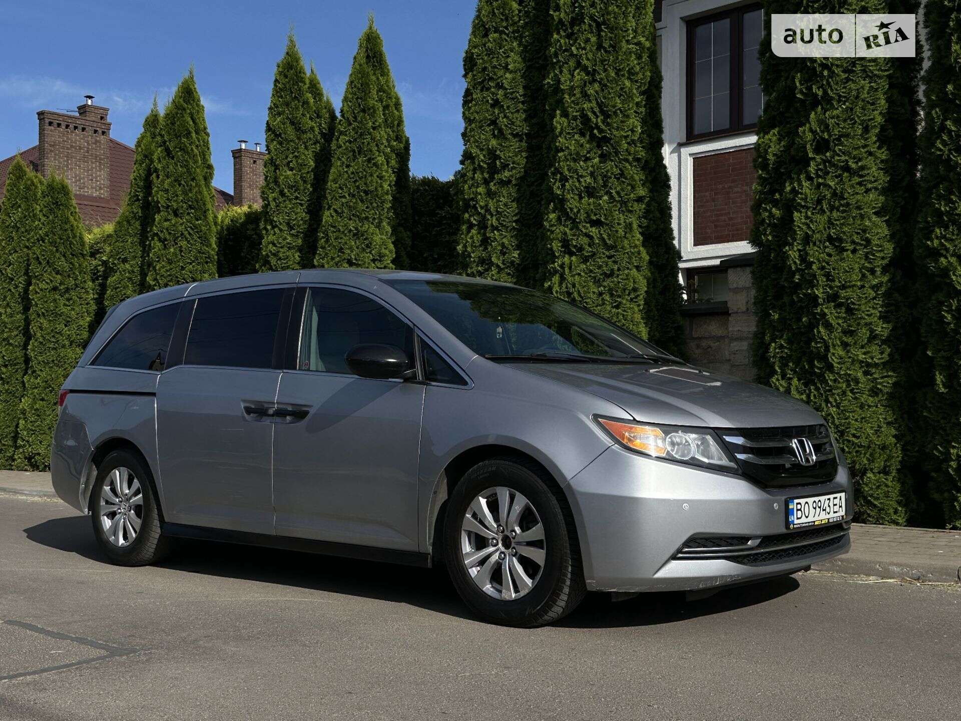 Головне фото звіту автомобіля HONDA ODYSSEY 2016