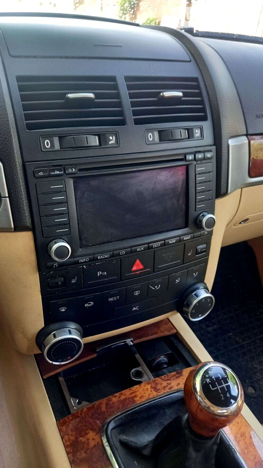 VOLKSWAGEN TOUAREG 2005