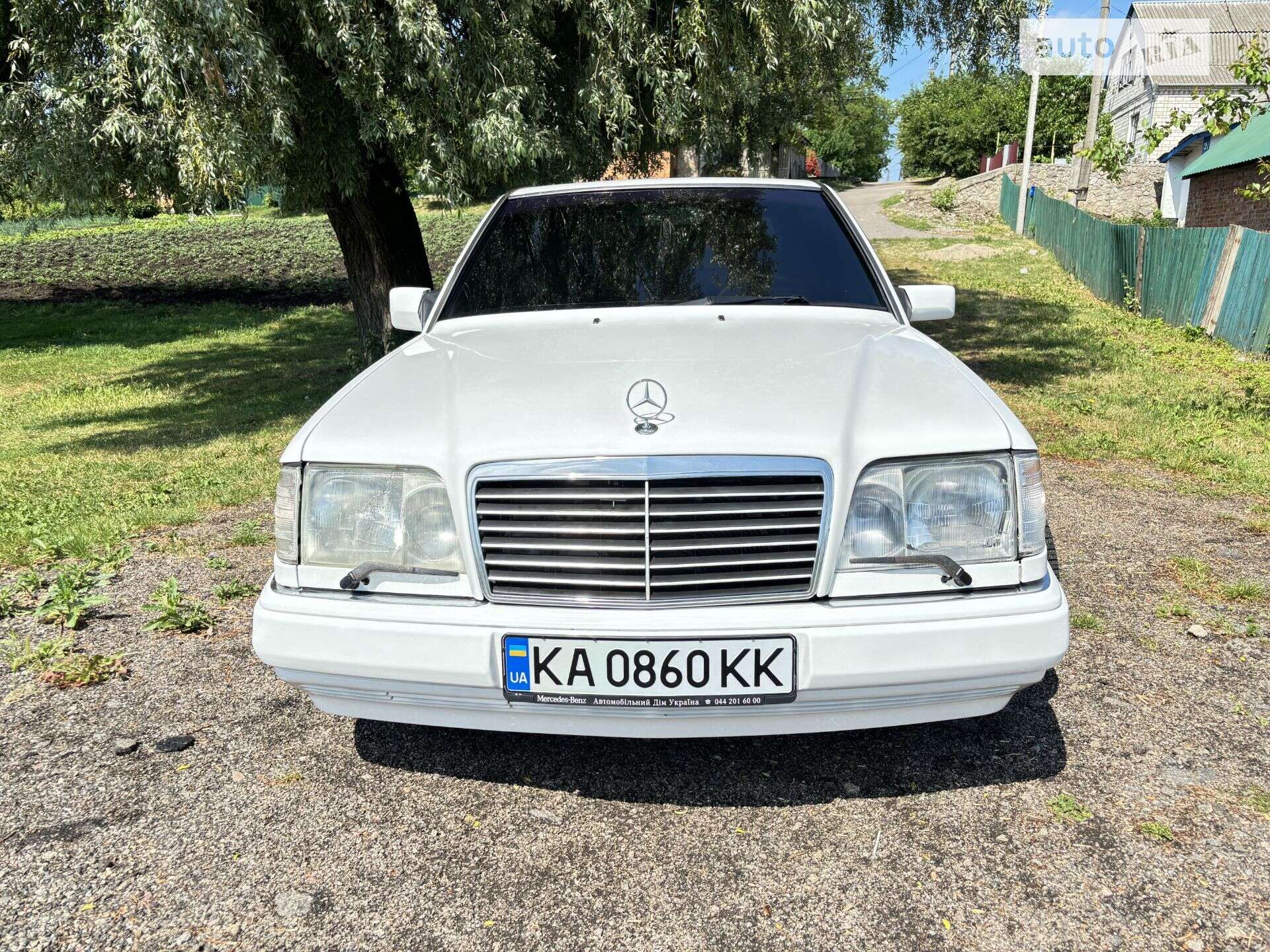 Mercedes-Benz E-Class 1994