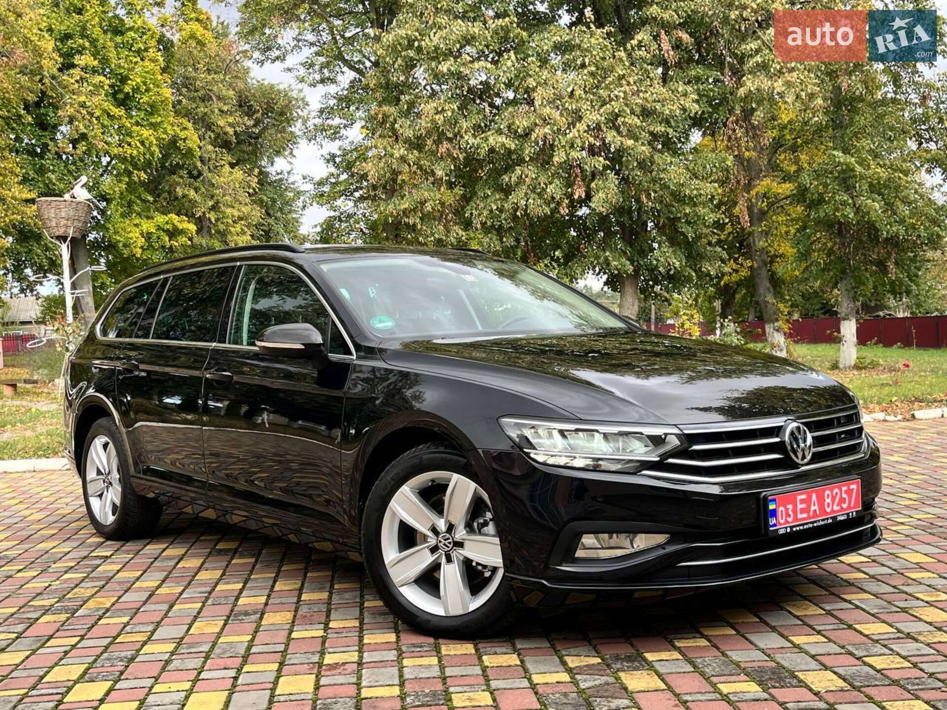 VOLKSWAGEN PASSAT 2019