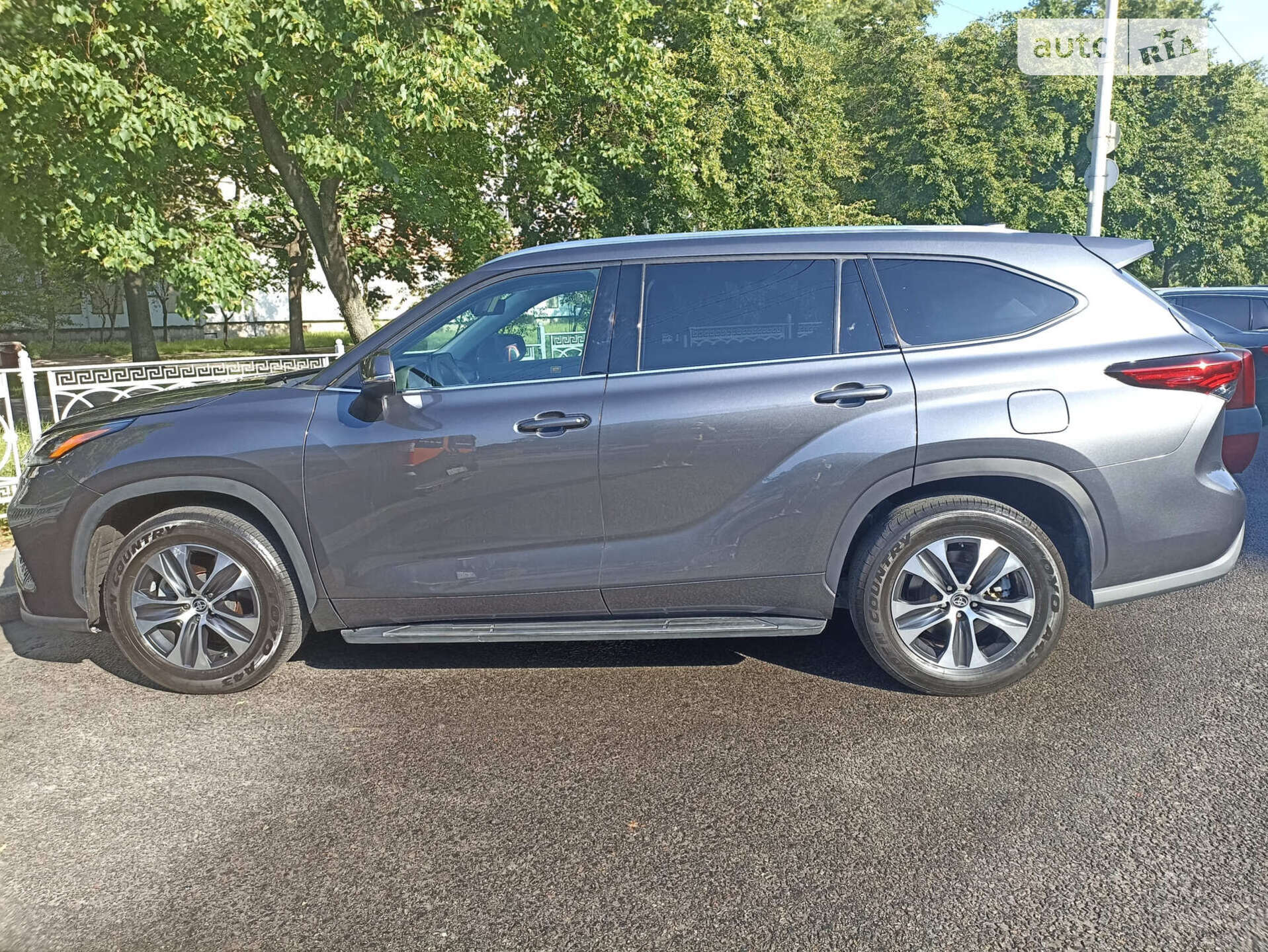 TOYOTA HIGHLANDER 2020