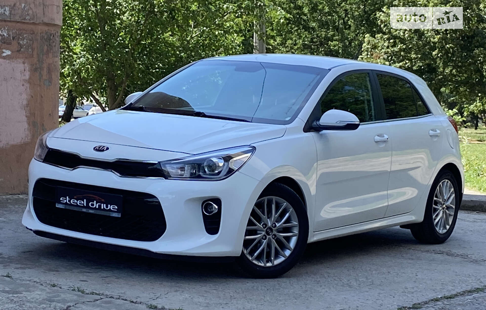 KIA RIO 2018