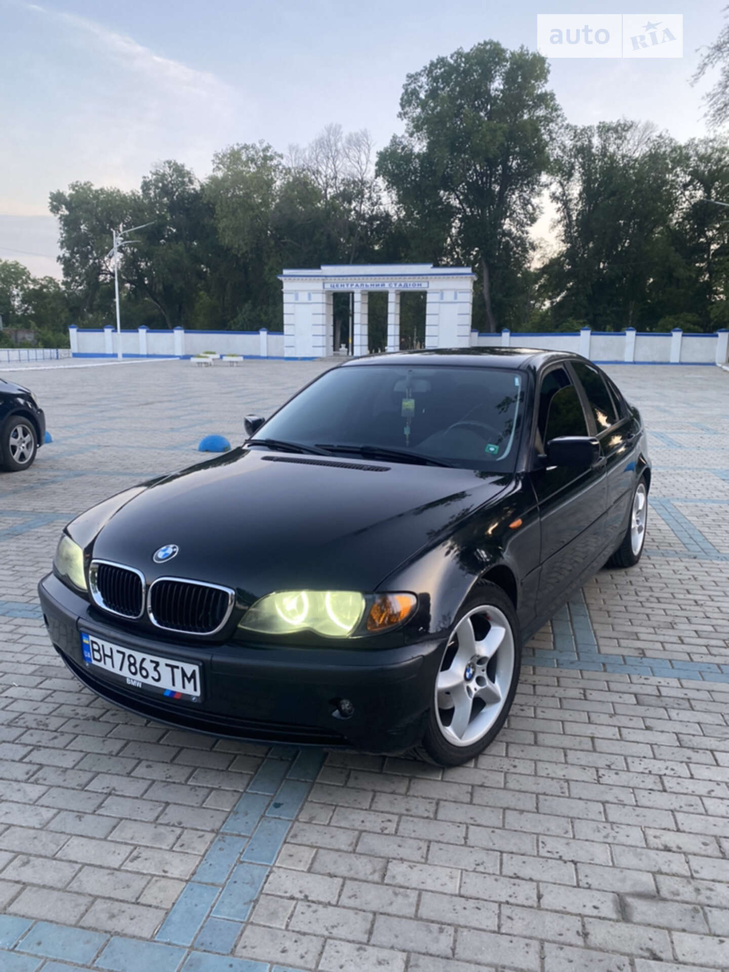 Головне фото звіту автомобіля BMW 316I 2003