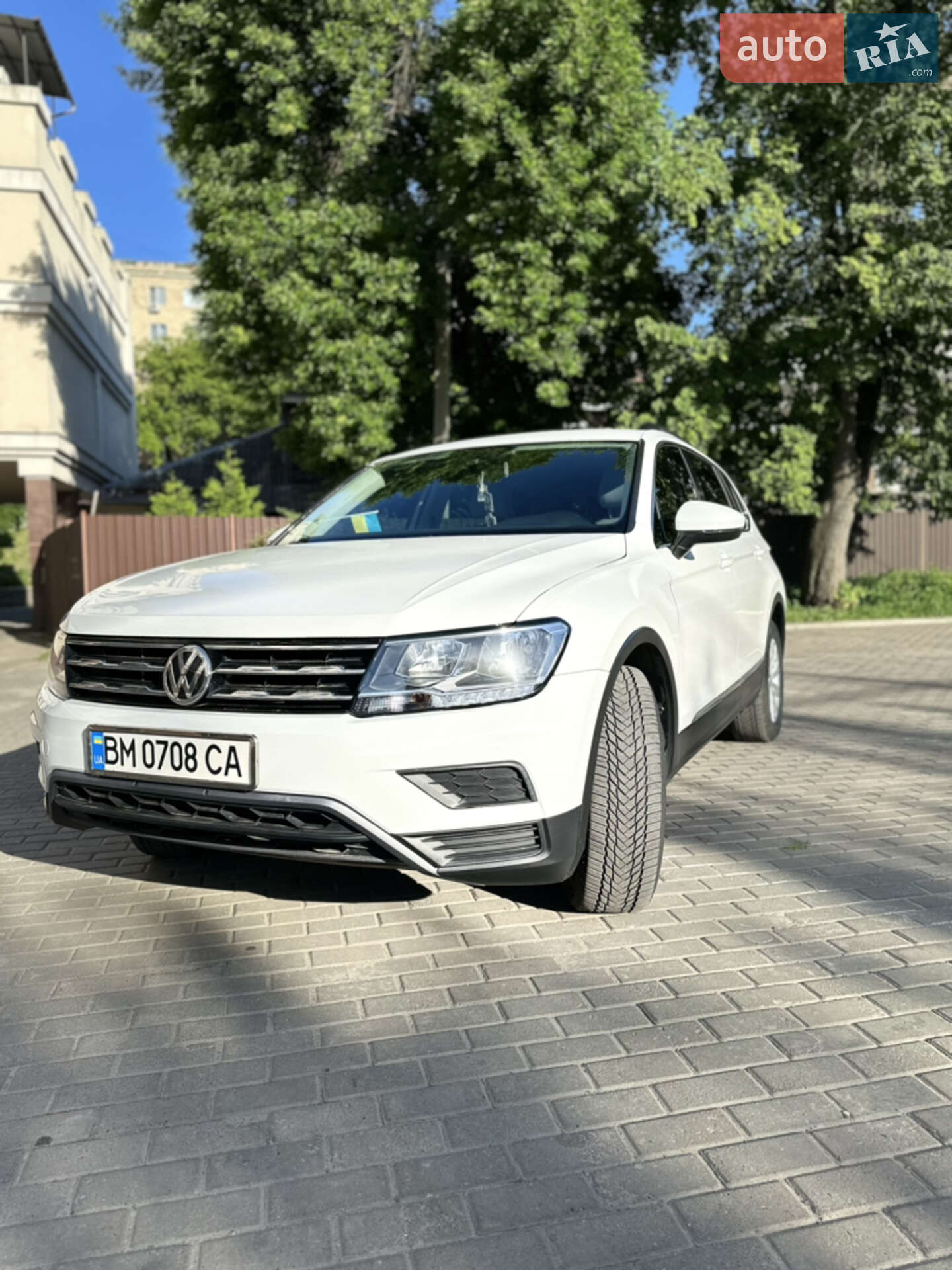 VOLKSWAGEN TIGUAN 2017