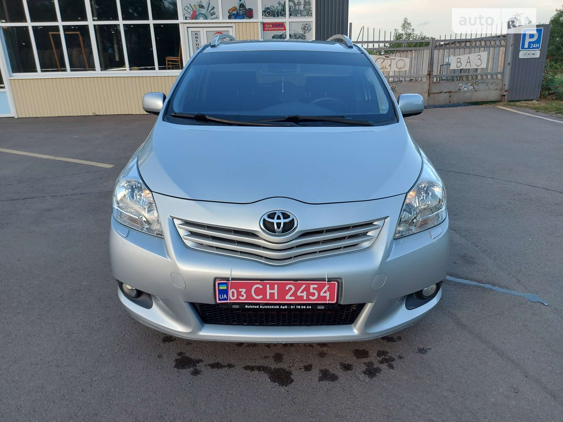 TOYOTA VERSO 2010