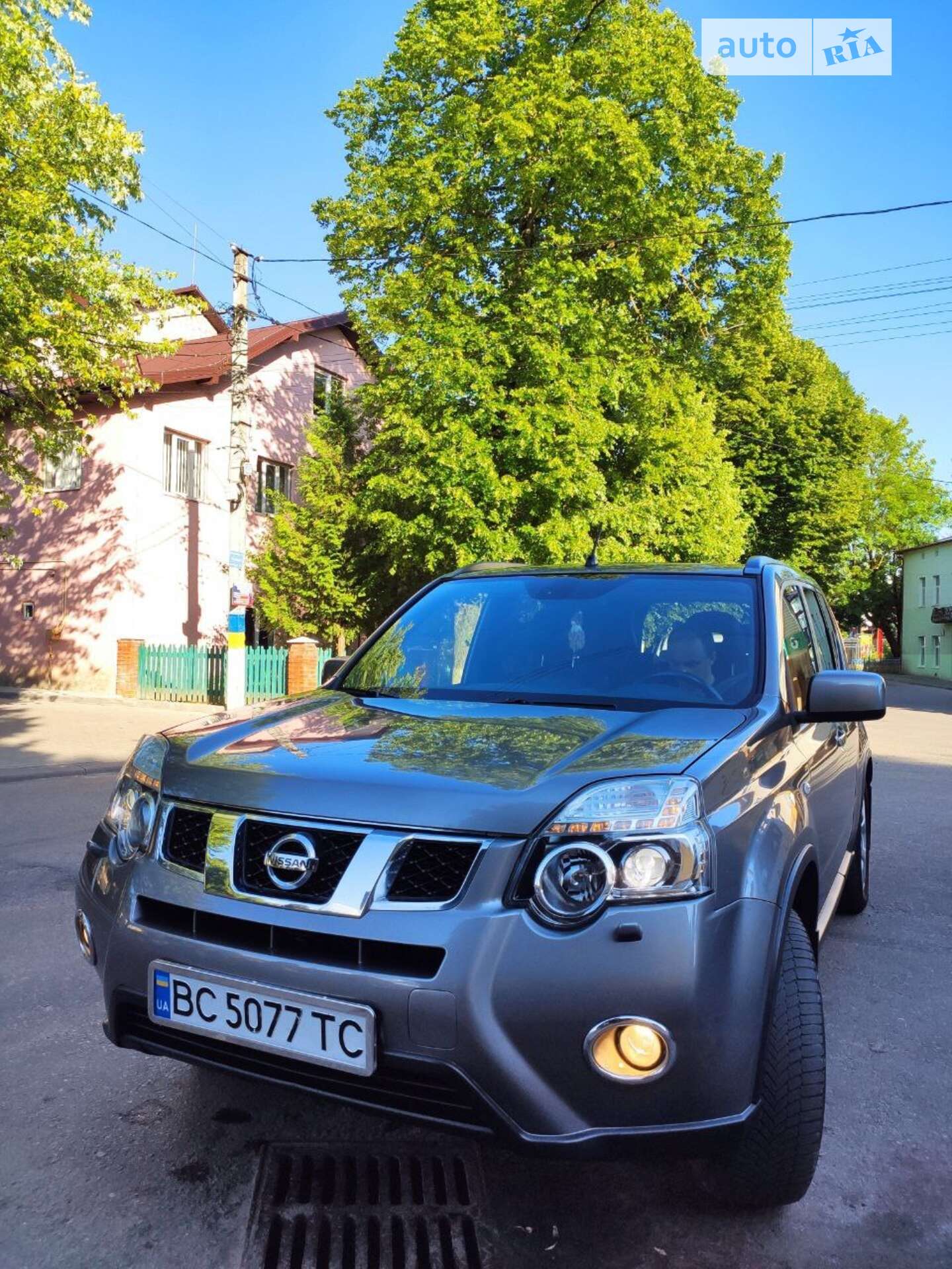 NISSAN X-TRAIL