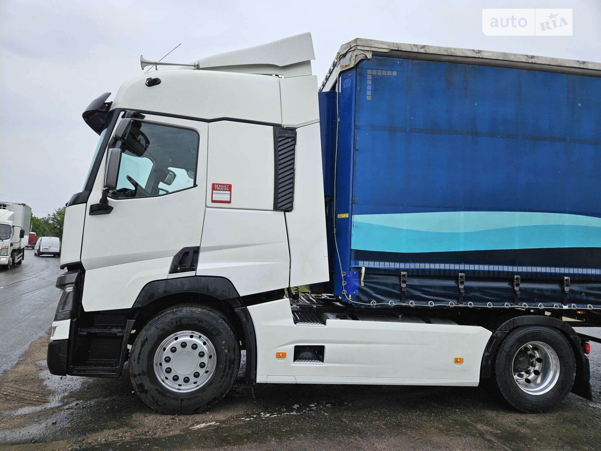 RENAULT T 460 2015