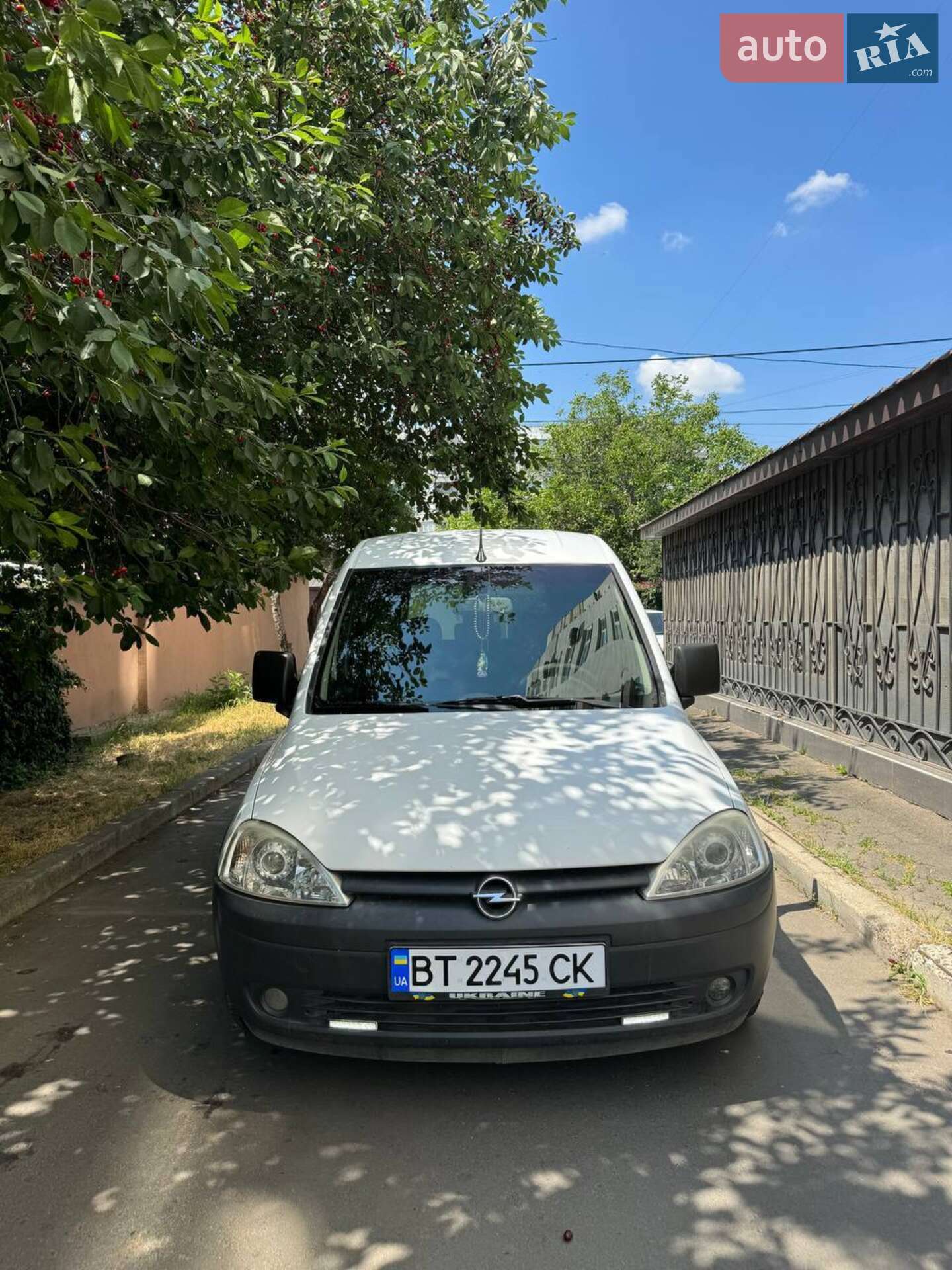 OPEL COMBO-C 2011