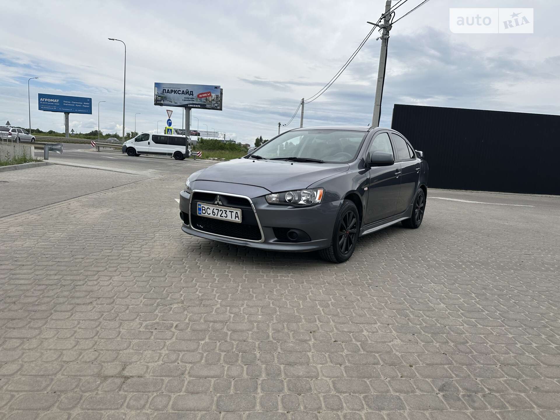 Головне фото звіту автомобіля MITSUBISHI LANCER 2007