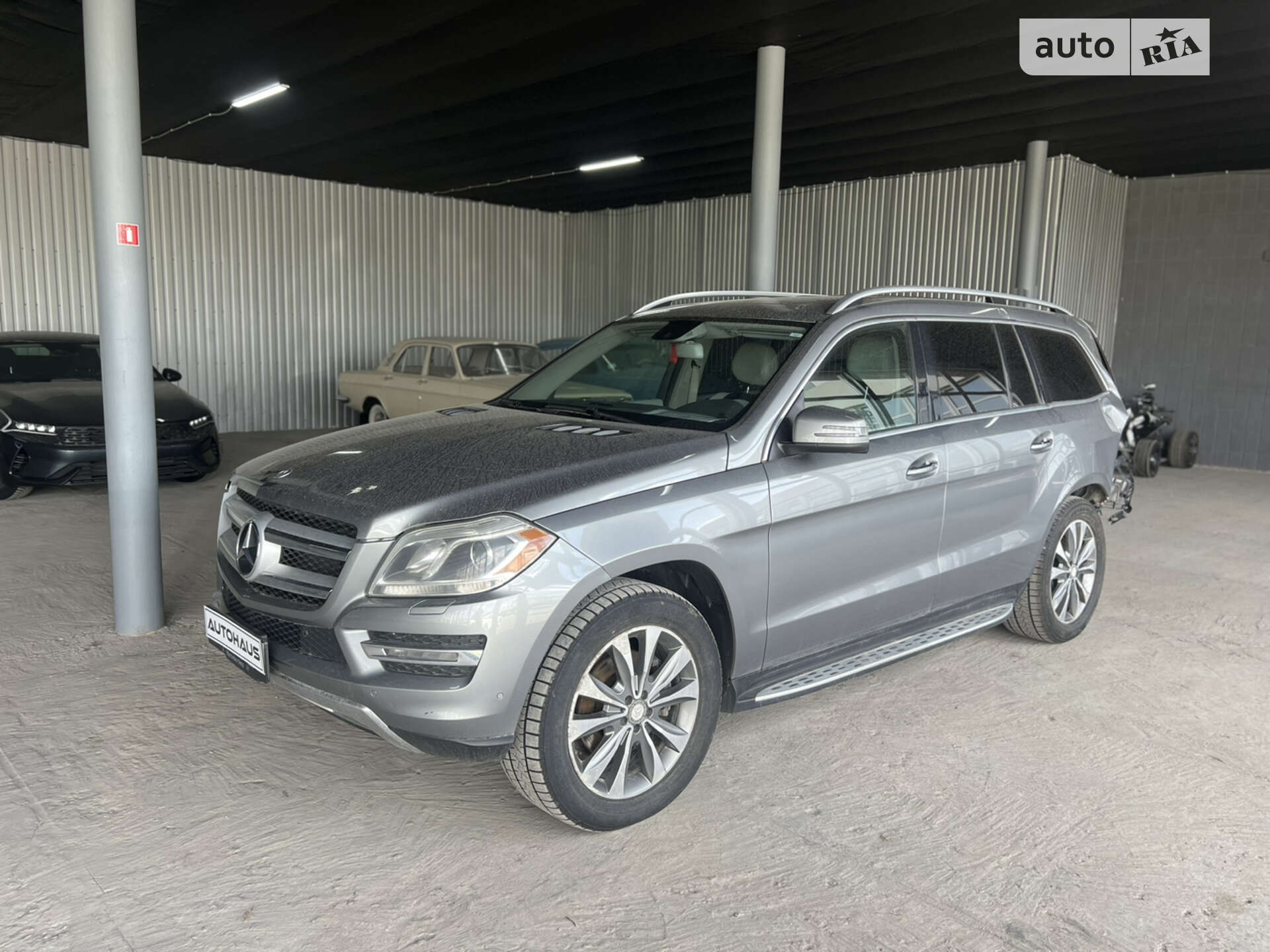 Головне фото звіту автомобіля MERCEDES-BENZ GL 450 2015