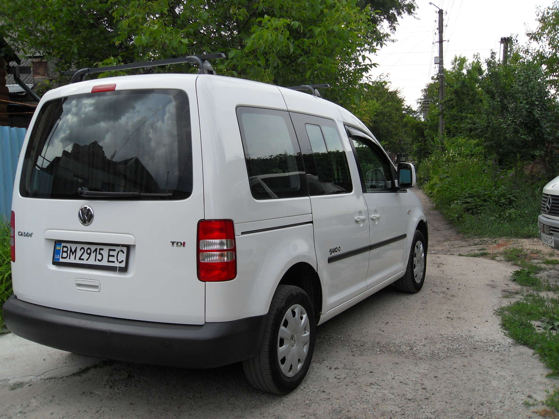VOLKSWAGEN CADDY 2013
