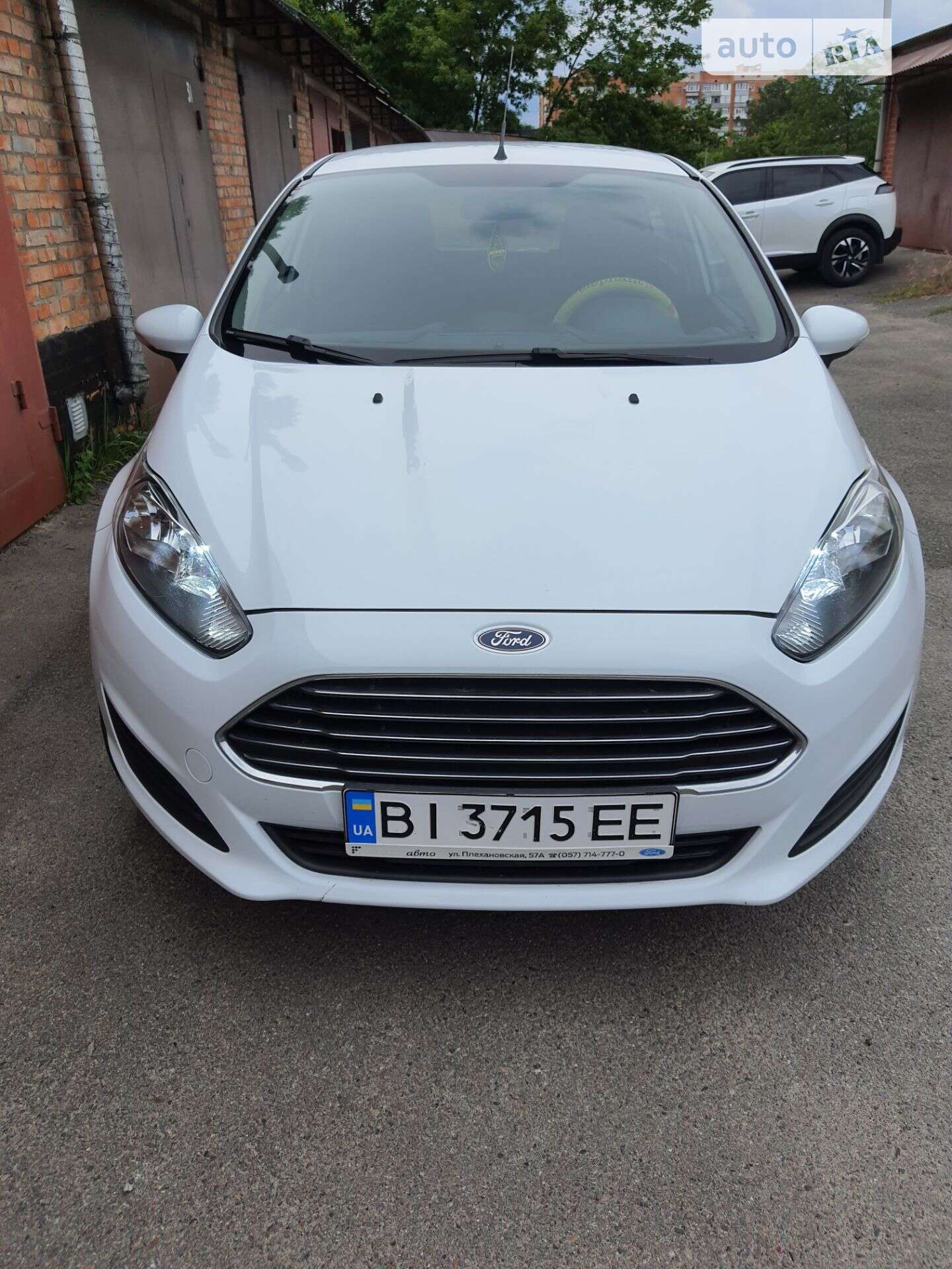 Головне фото звіту автомобіля FORD FIESTA 2013