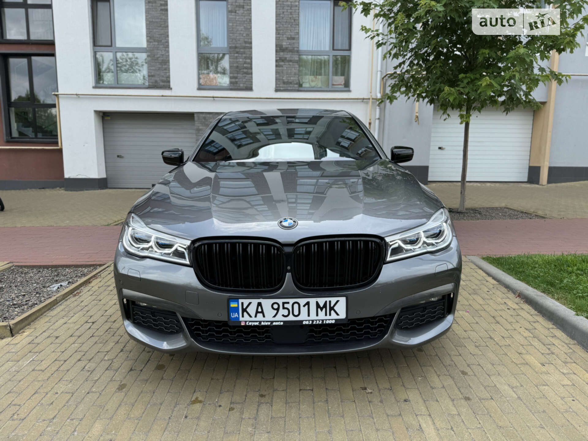 BMW 750I 2017