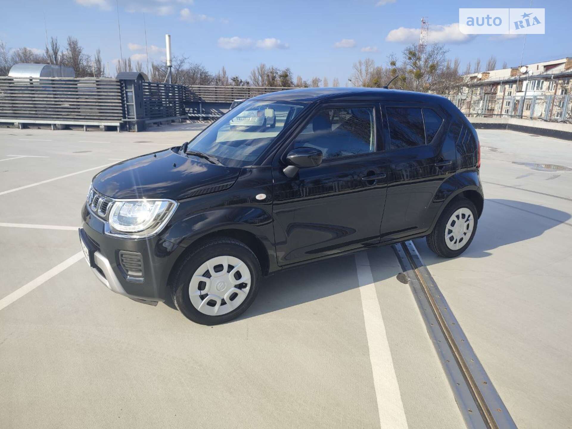 Головне фото звіту автомобіля SUZUKI IGNIS 2022
