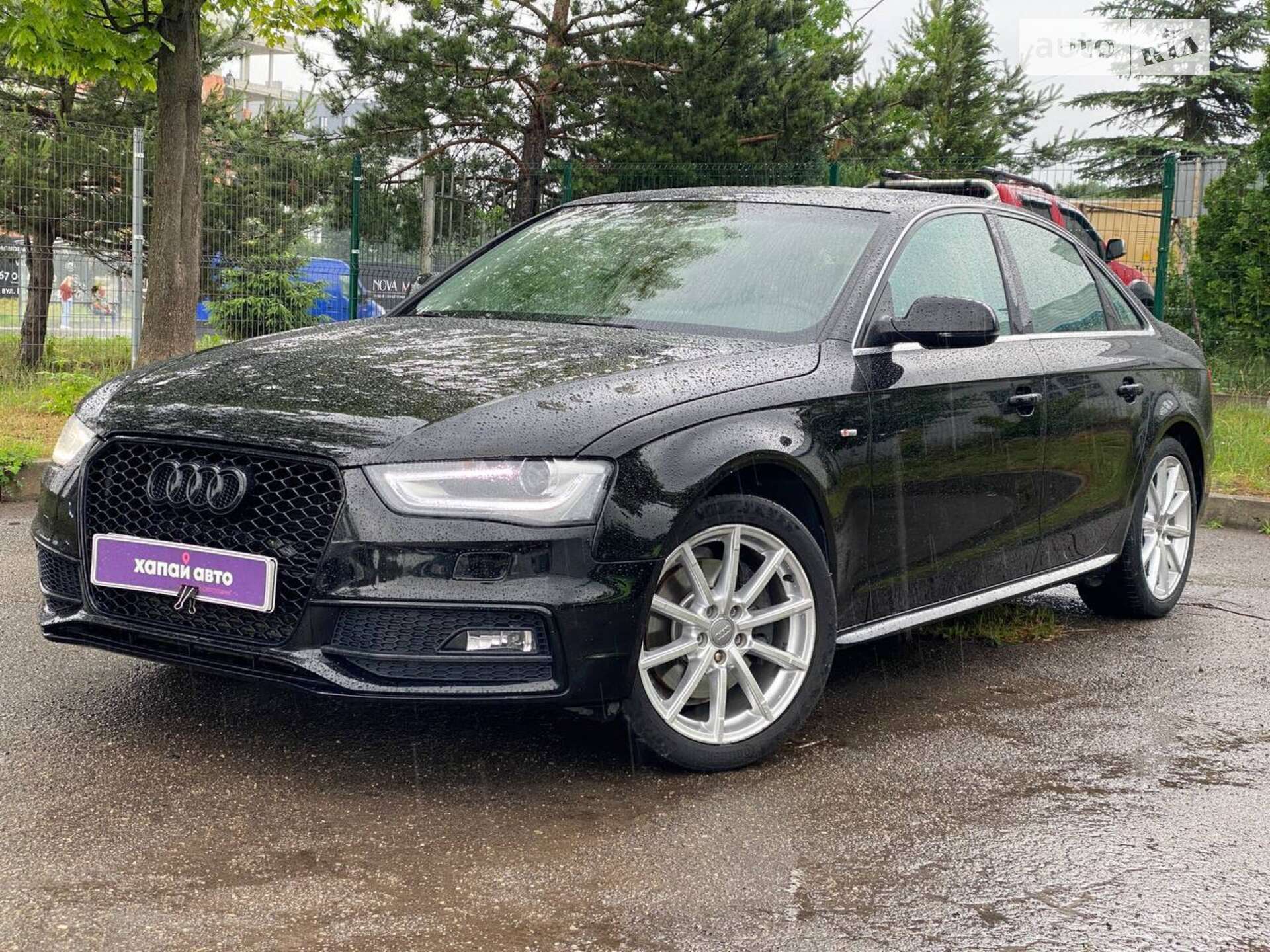 AUDI A4 2015