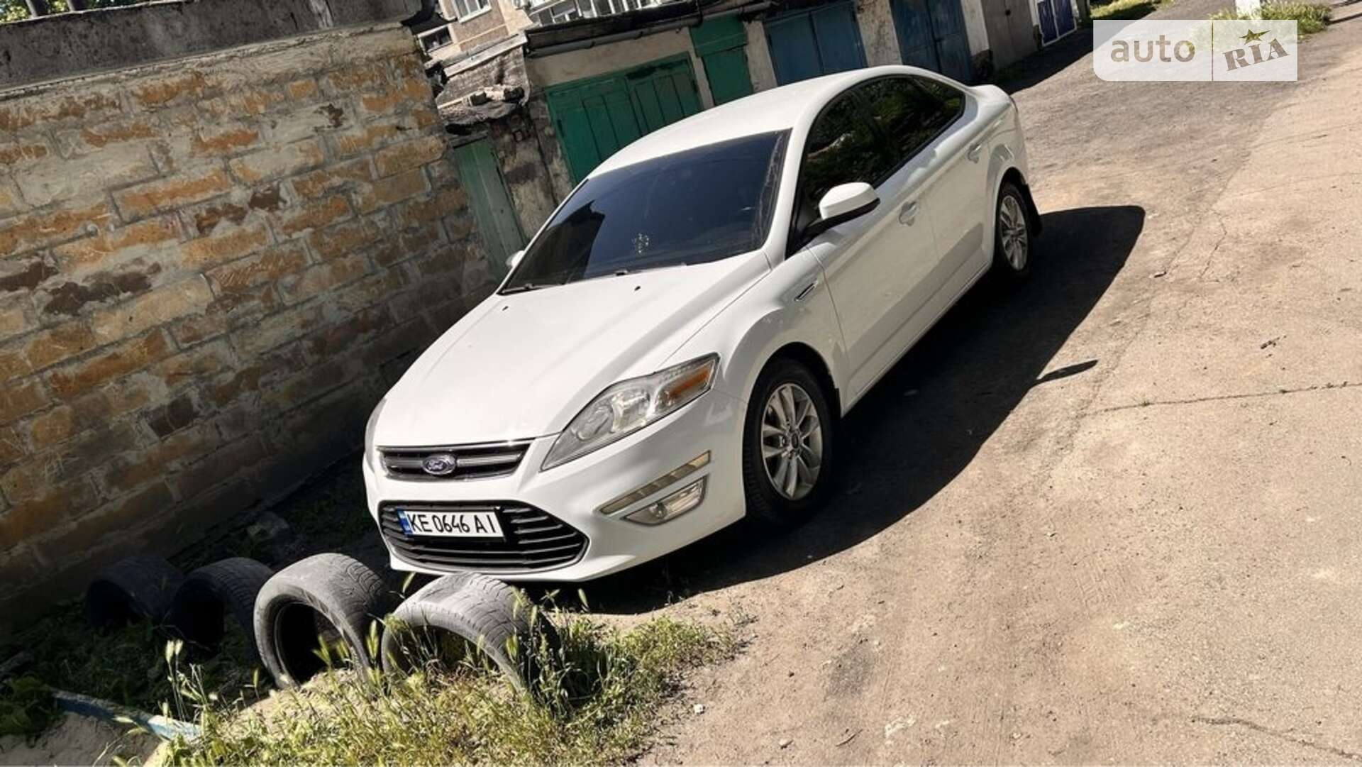 FORD MONDEO