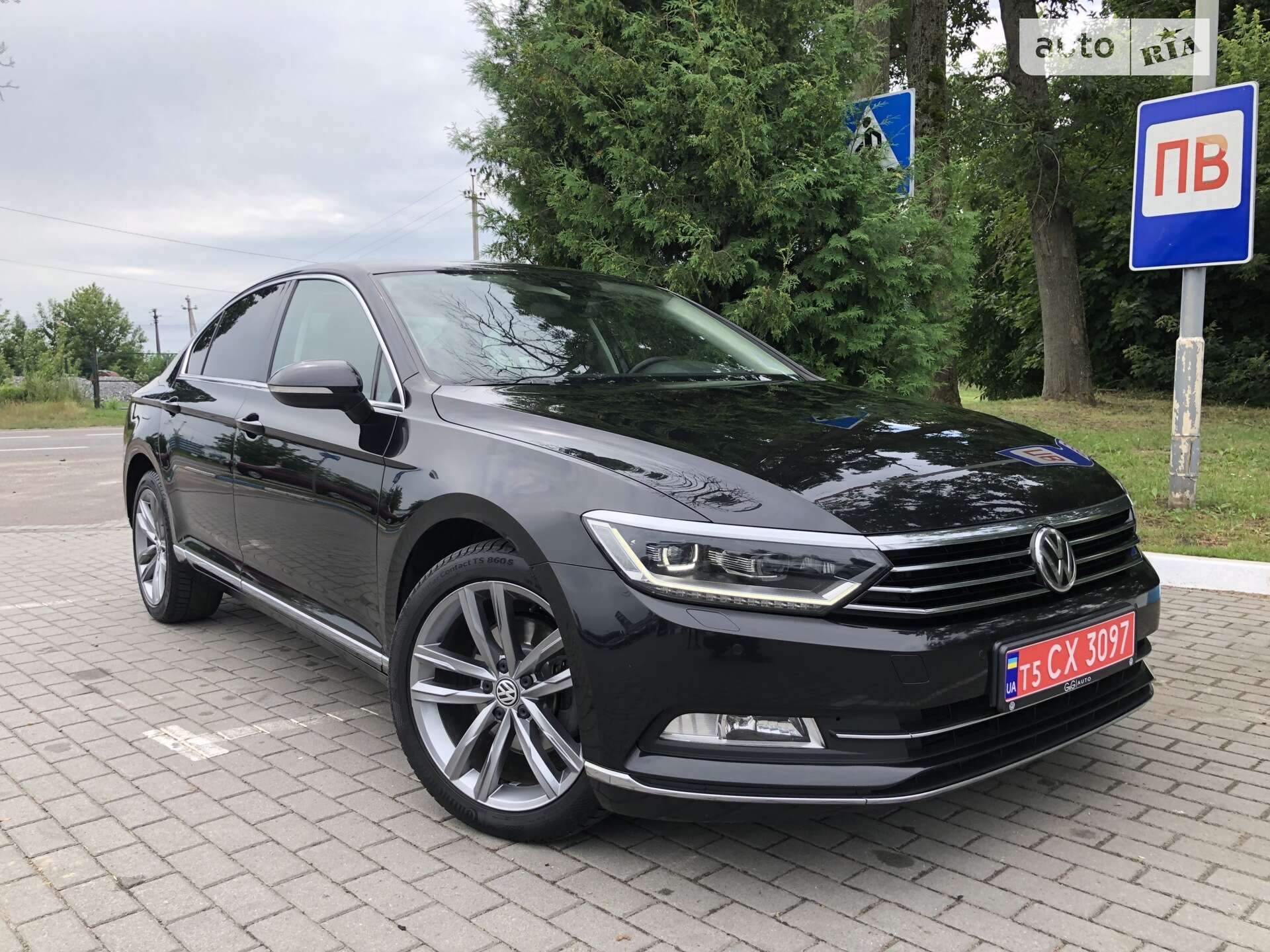 VOLKSWAGEN PASSAT 2017
