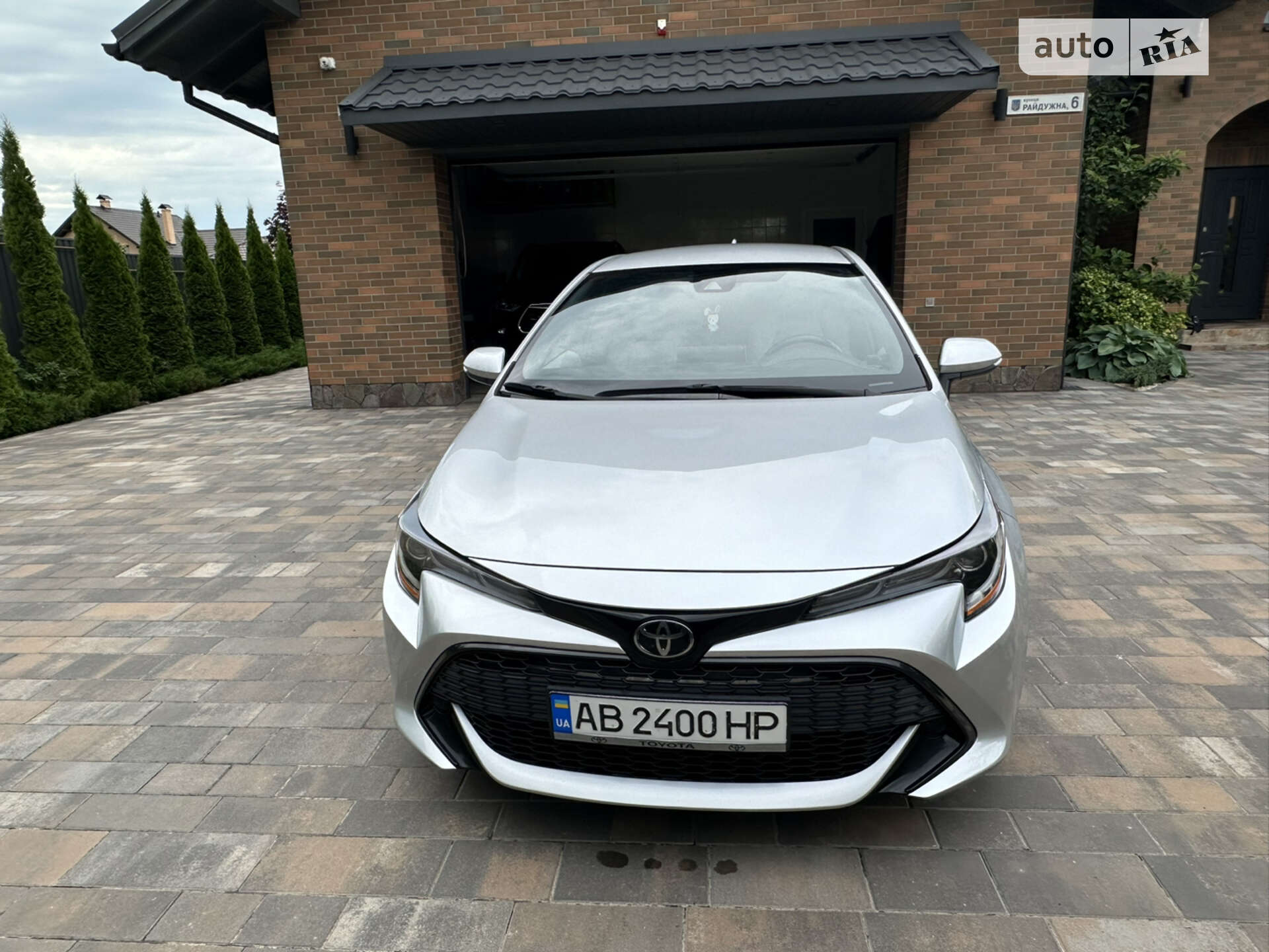 TOYOTA COROLLA 2018