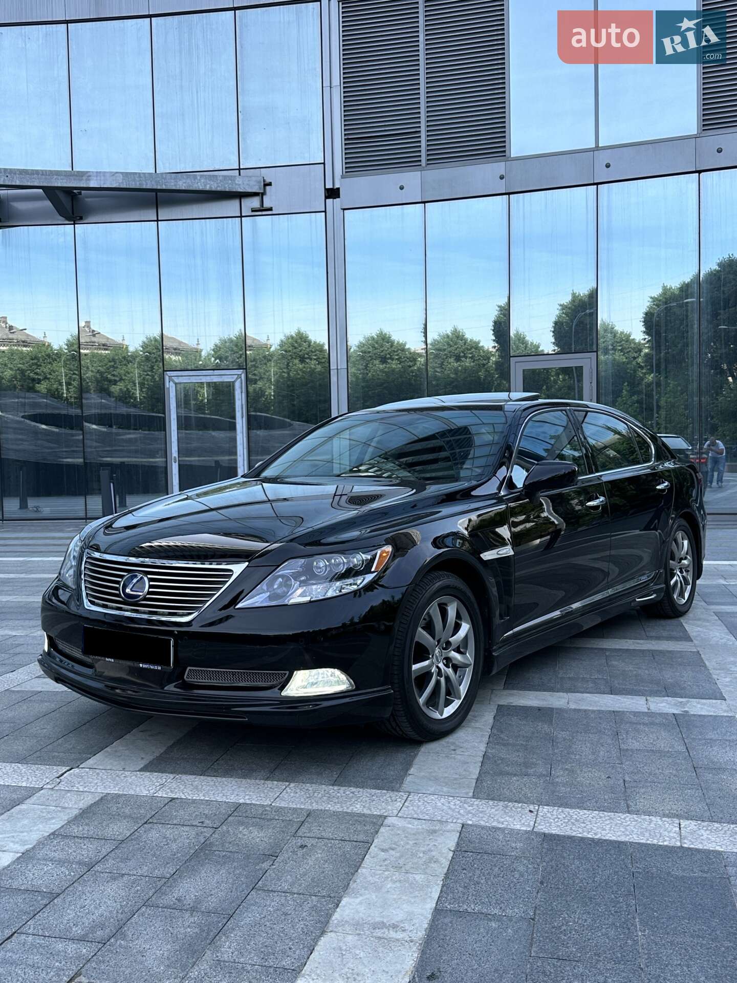 LEXUS LS 600H L 2008