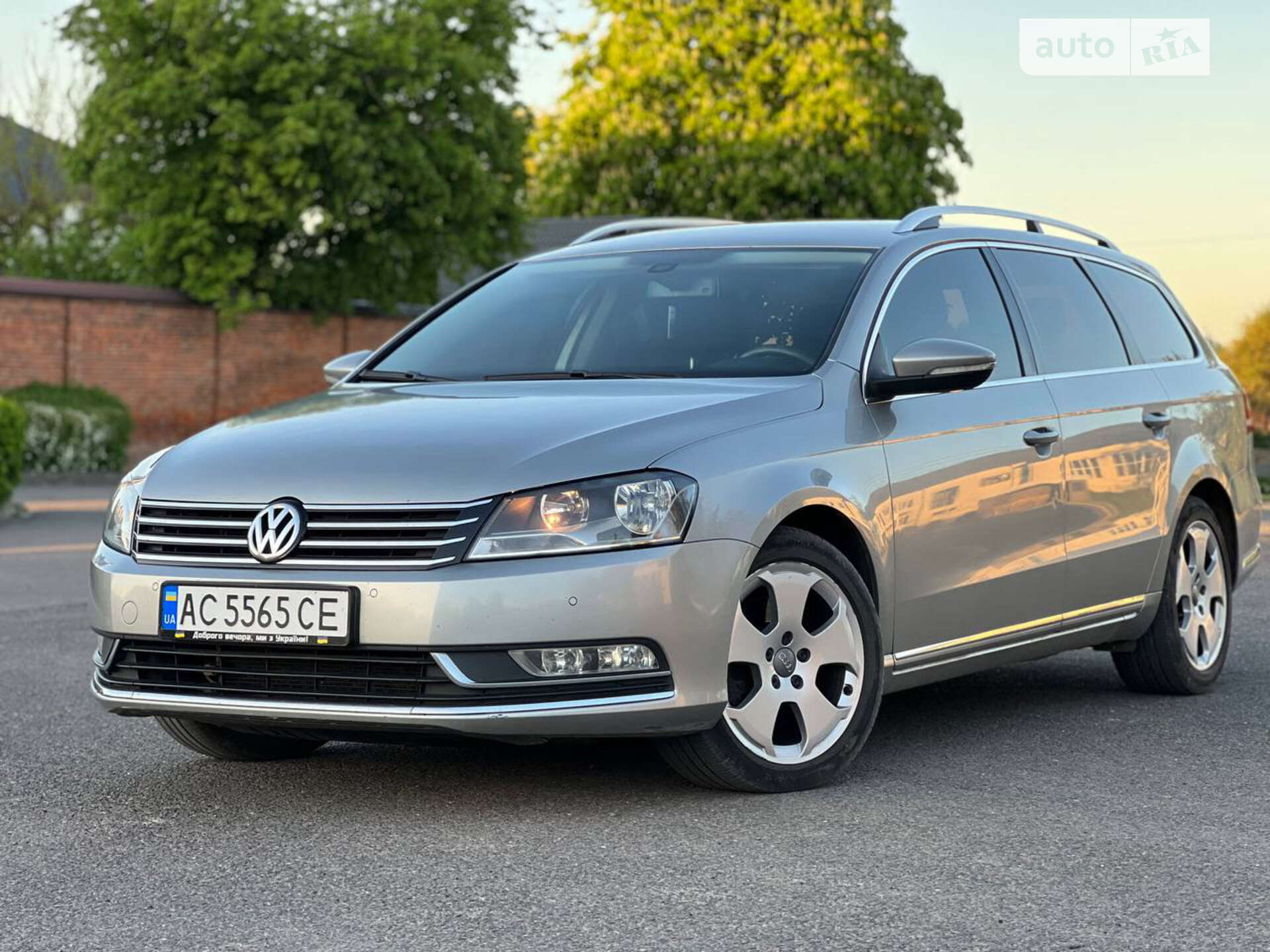 VOLKSWAGEN PASSAT 2014