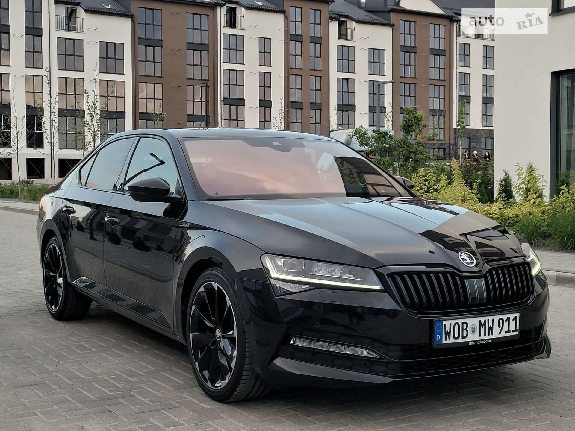 SKODA SUPERB 2019