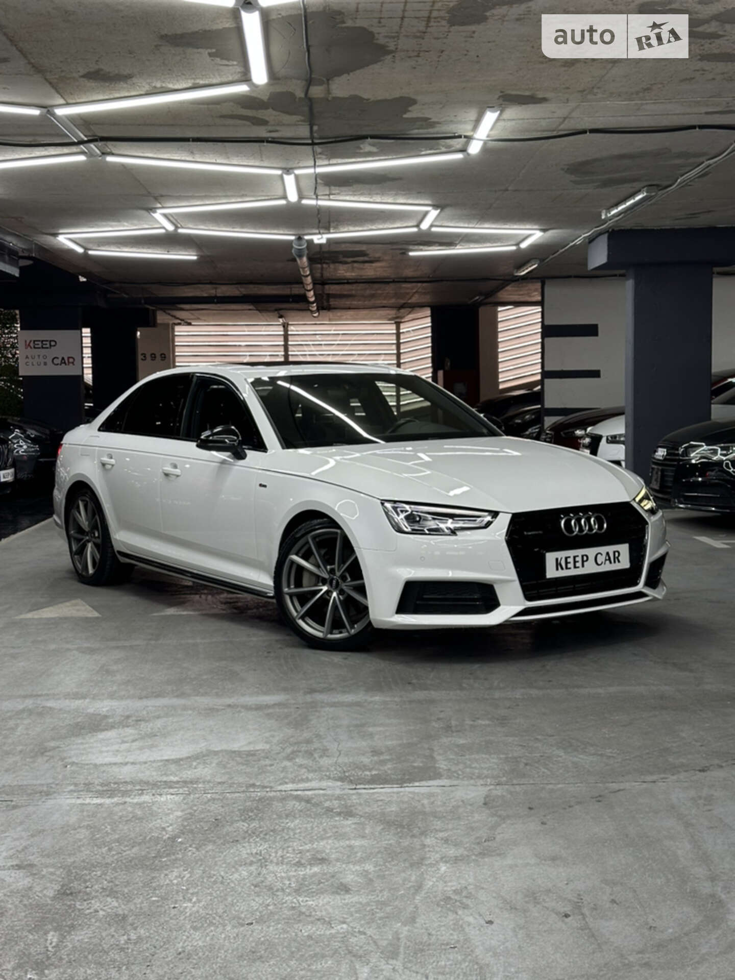 AUDI A4