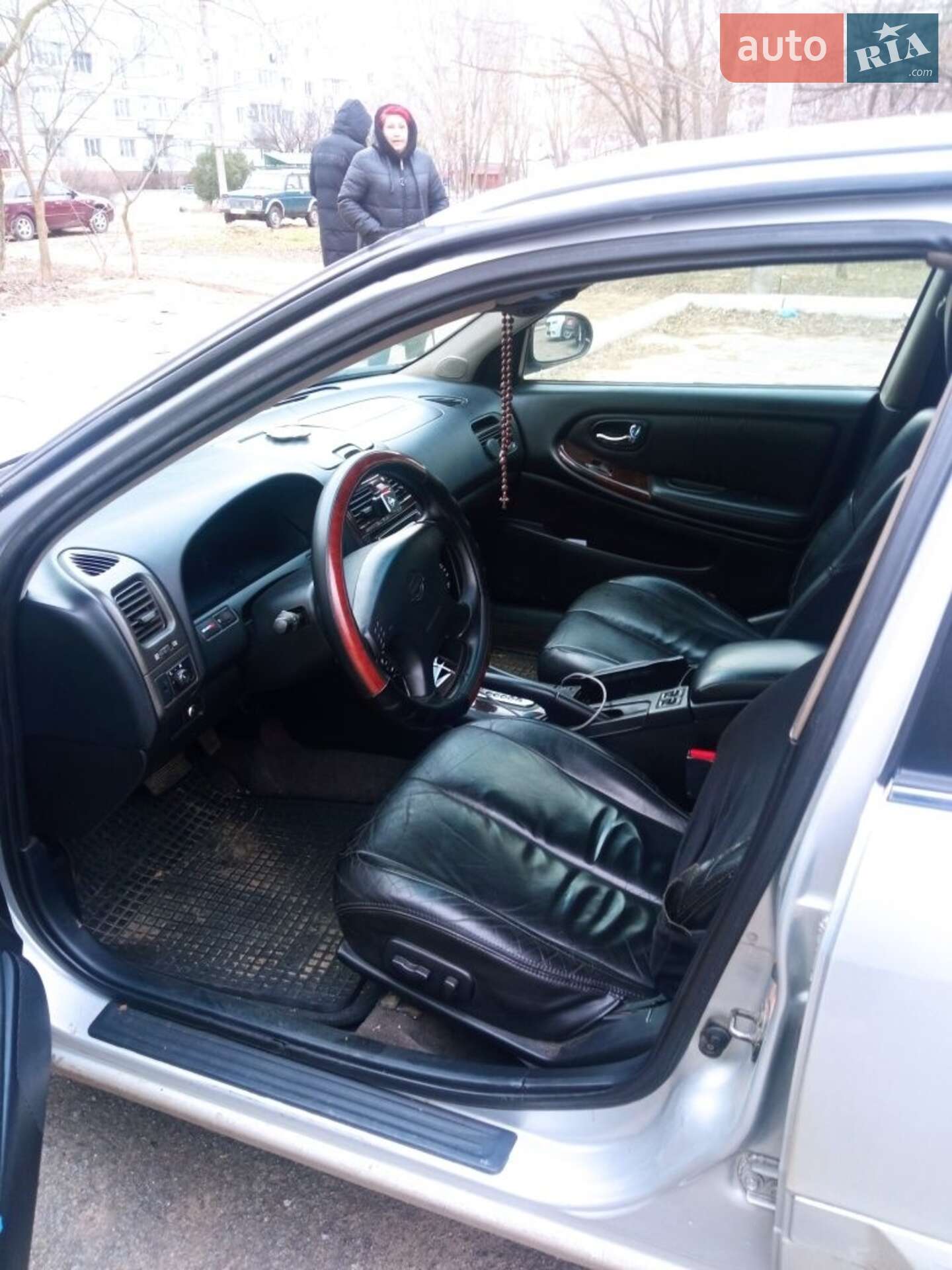 NISSAN MAXIMA 2000