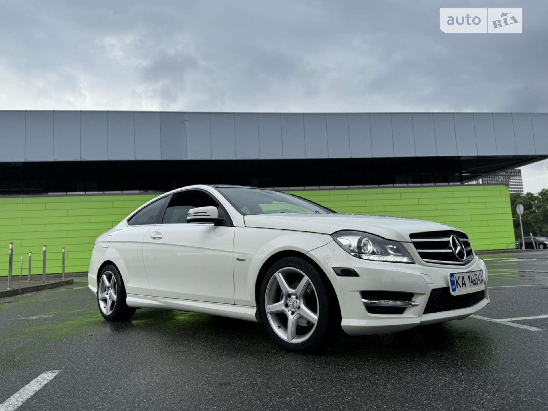 Головне фото звіту автомобіля MERCEDES-BENZ C 250 2012