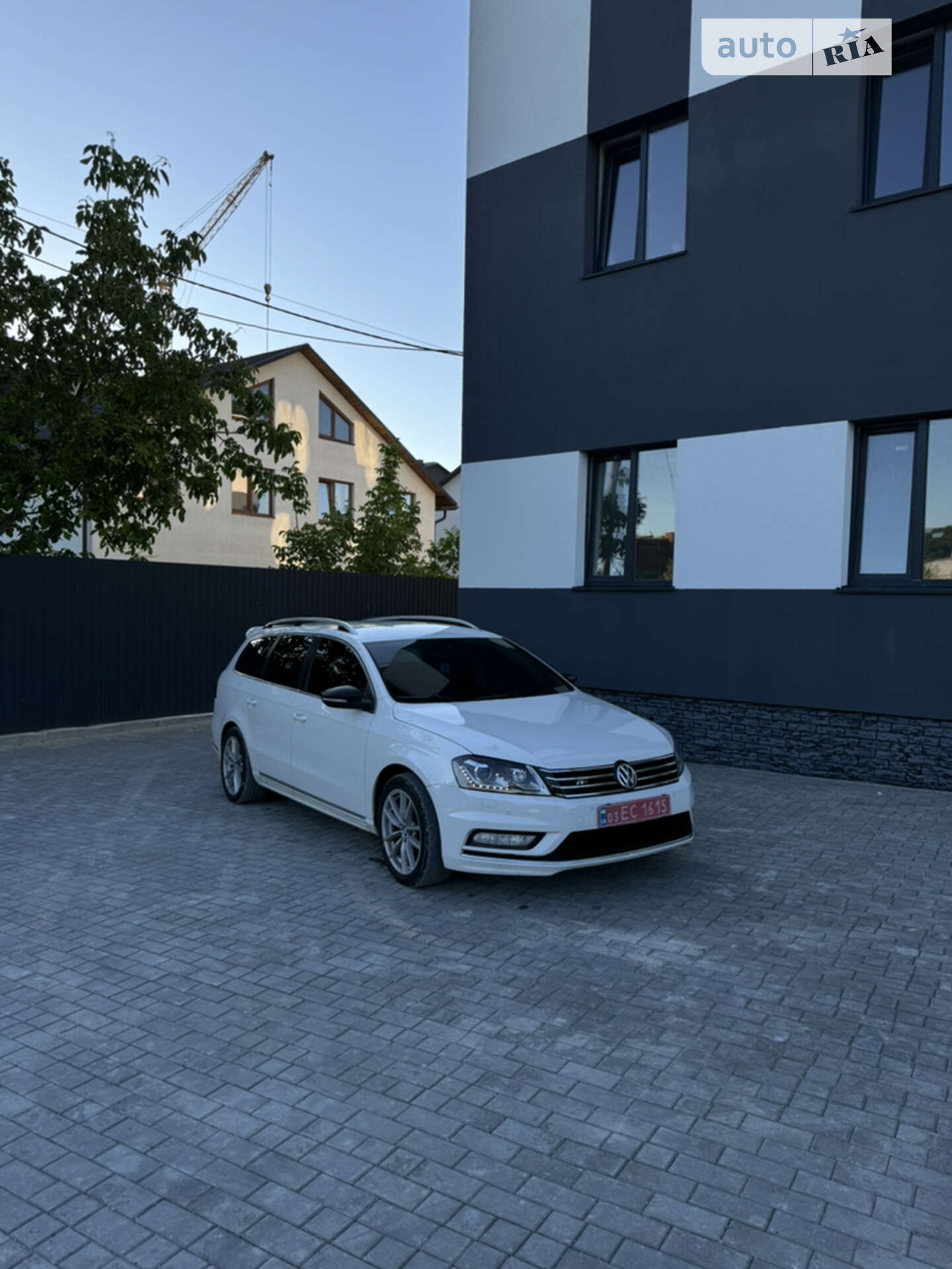 VOLKSWAGEN PASSAT 2012