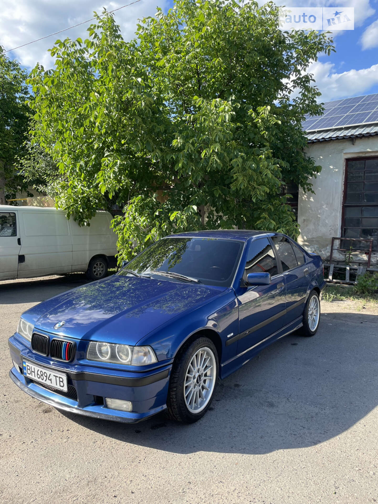 BMW 3 Series 1998
