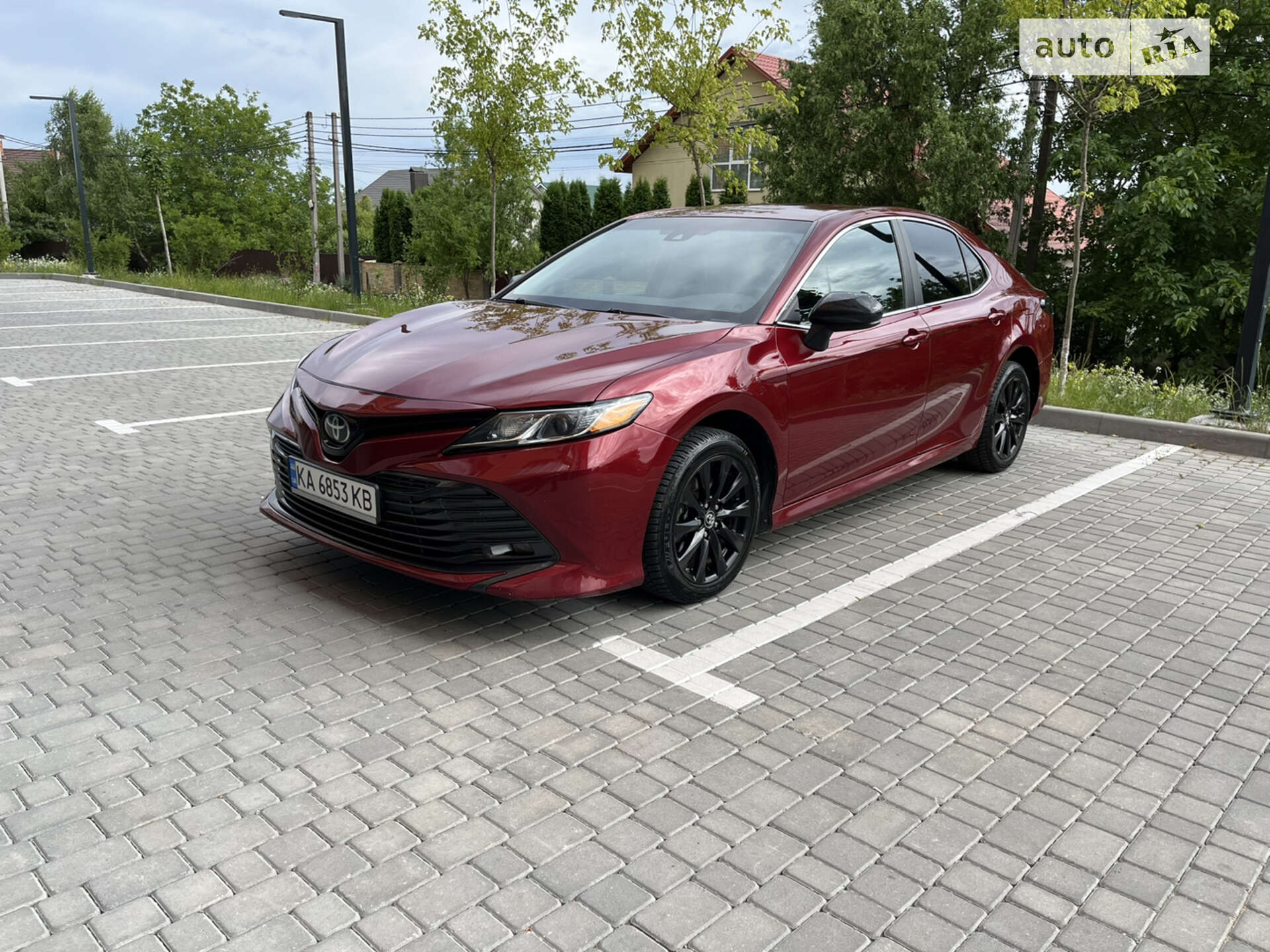 TOYOTA CAMRY