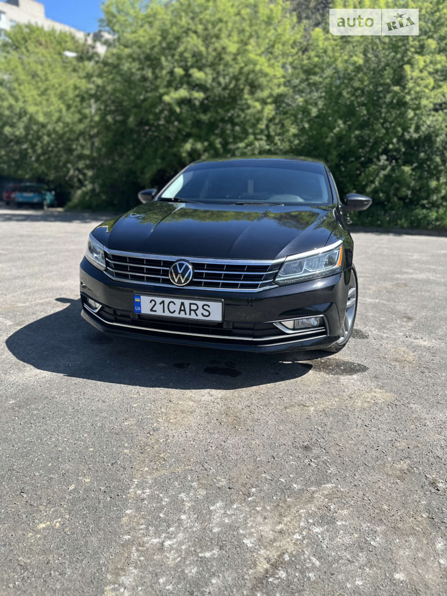 VOLKSWAGEN PASSAT 2016