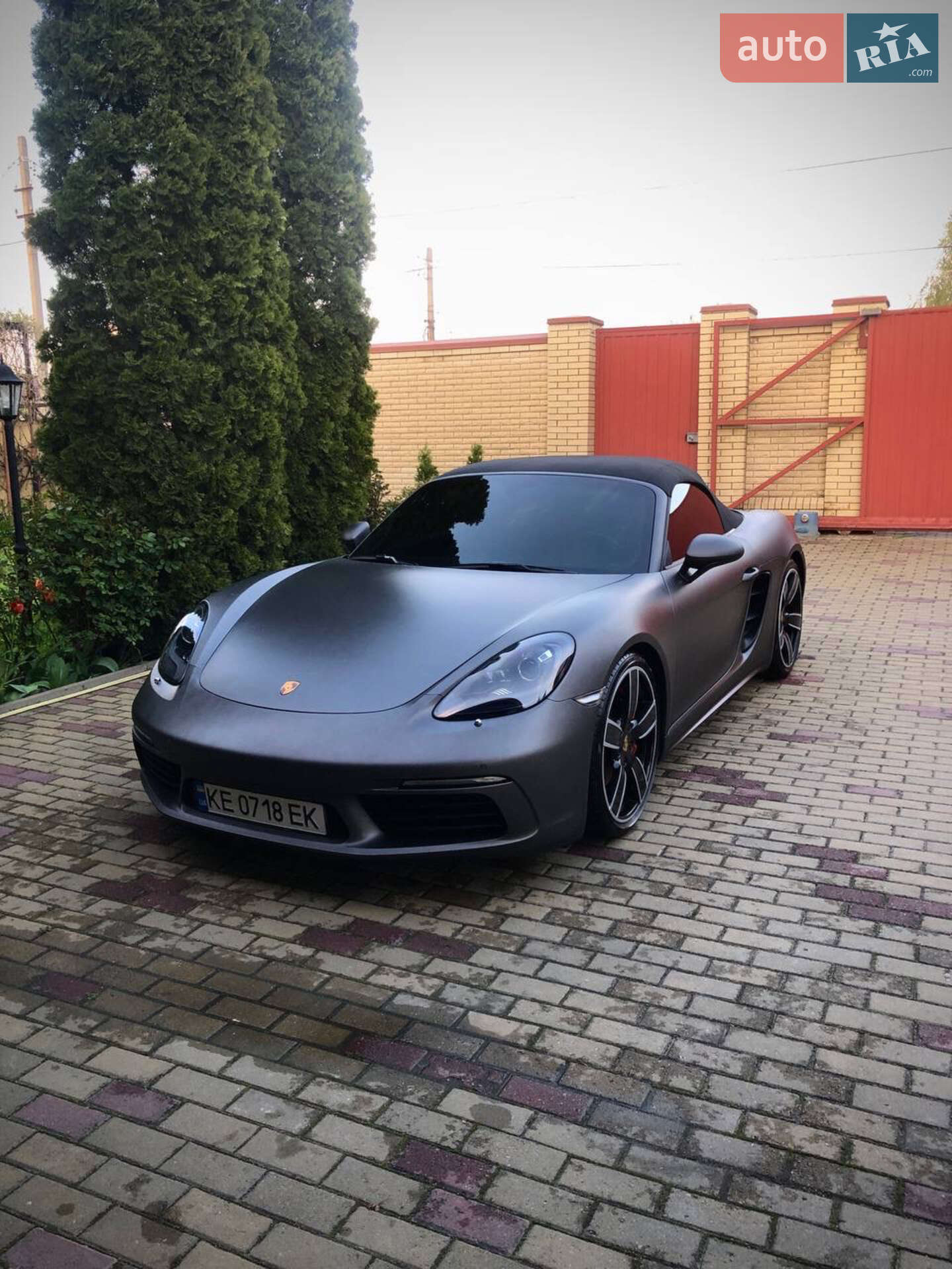 PORSCHE 718 BOXSTER