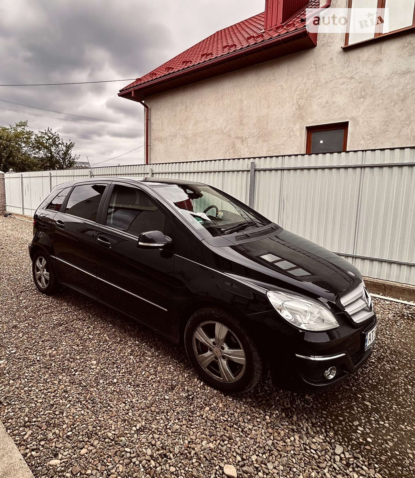 MERCEDES-BENZ B 200 2009