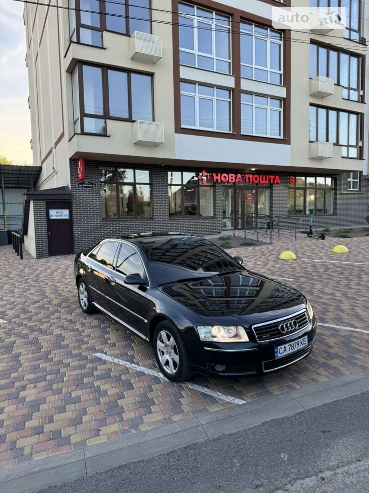 AUDI A8 2002