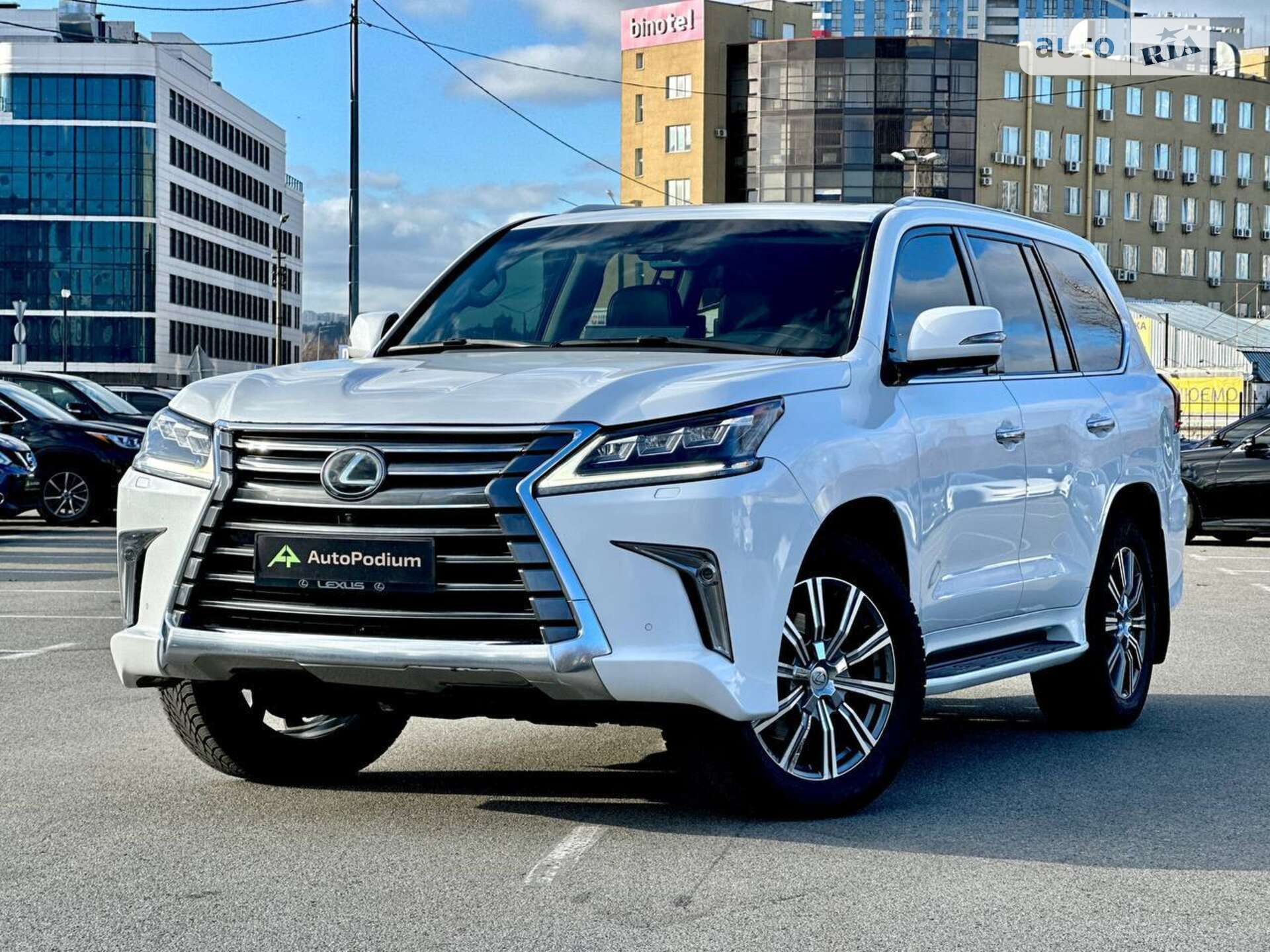 LEXUS LX 570 2016