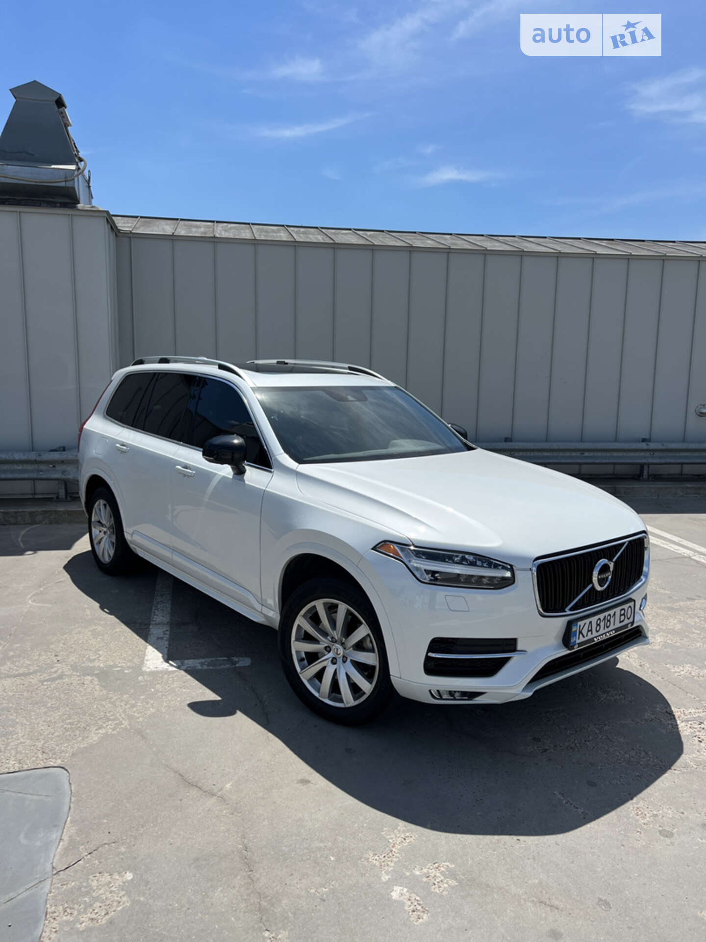 VOLVO XC90