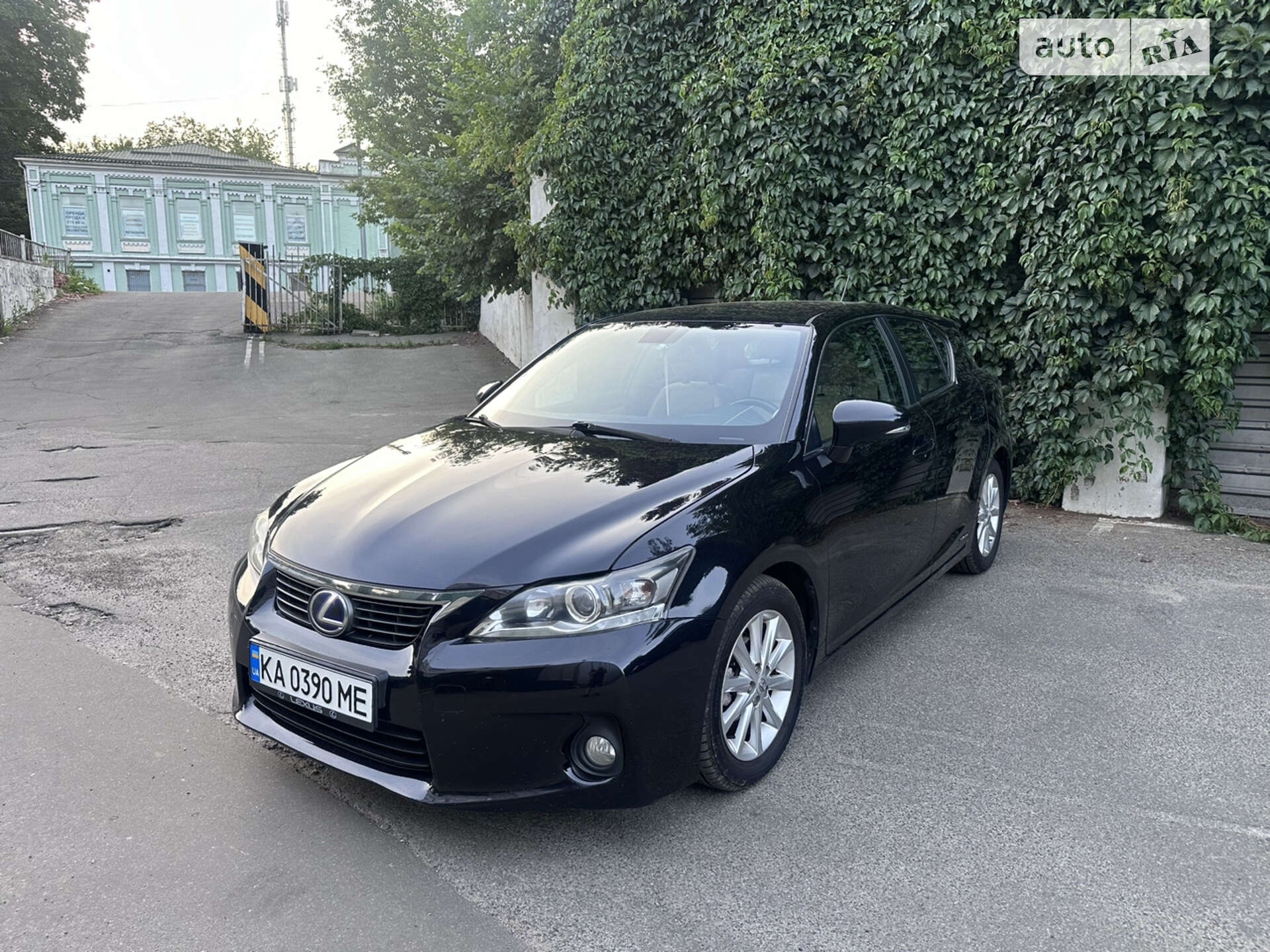 LEXUS CT 200H 2011