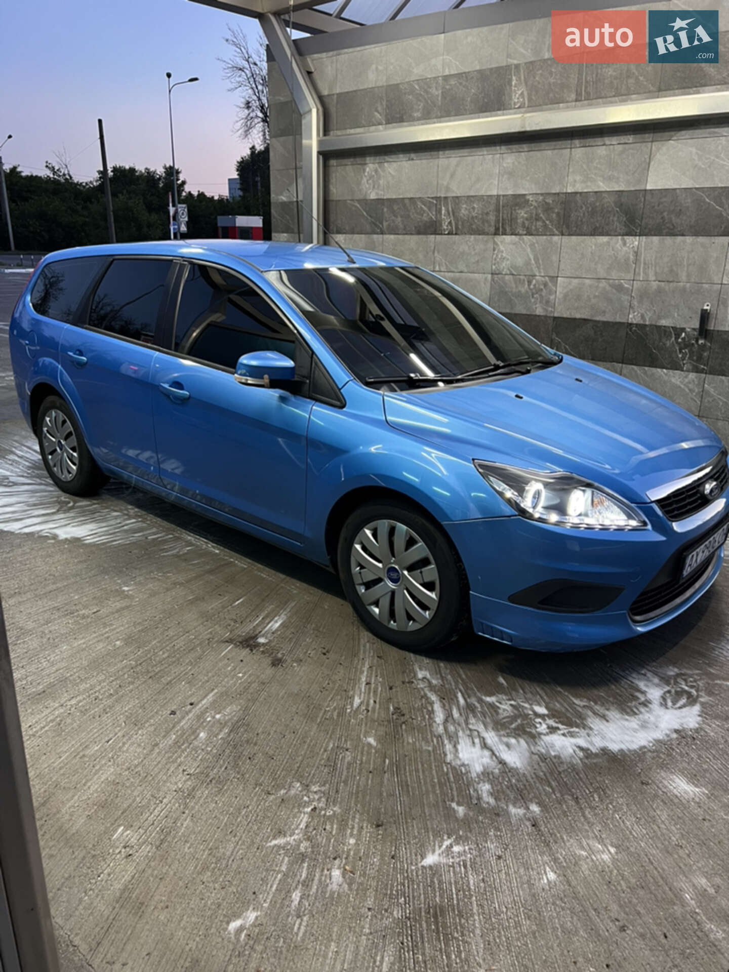 Головне фото звіту автомобіля FORD FOCUS 2010