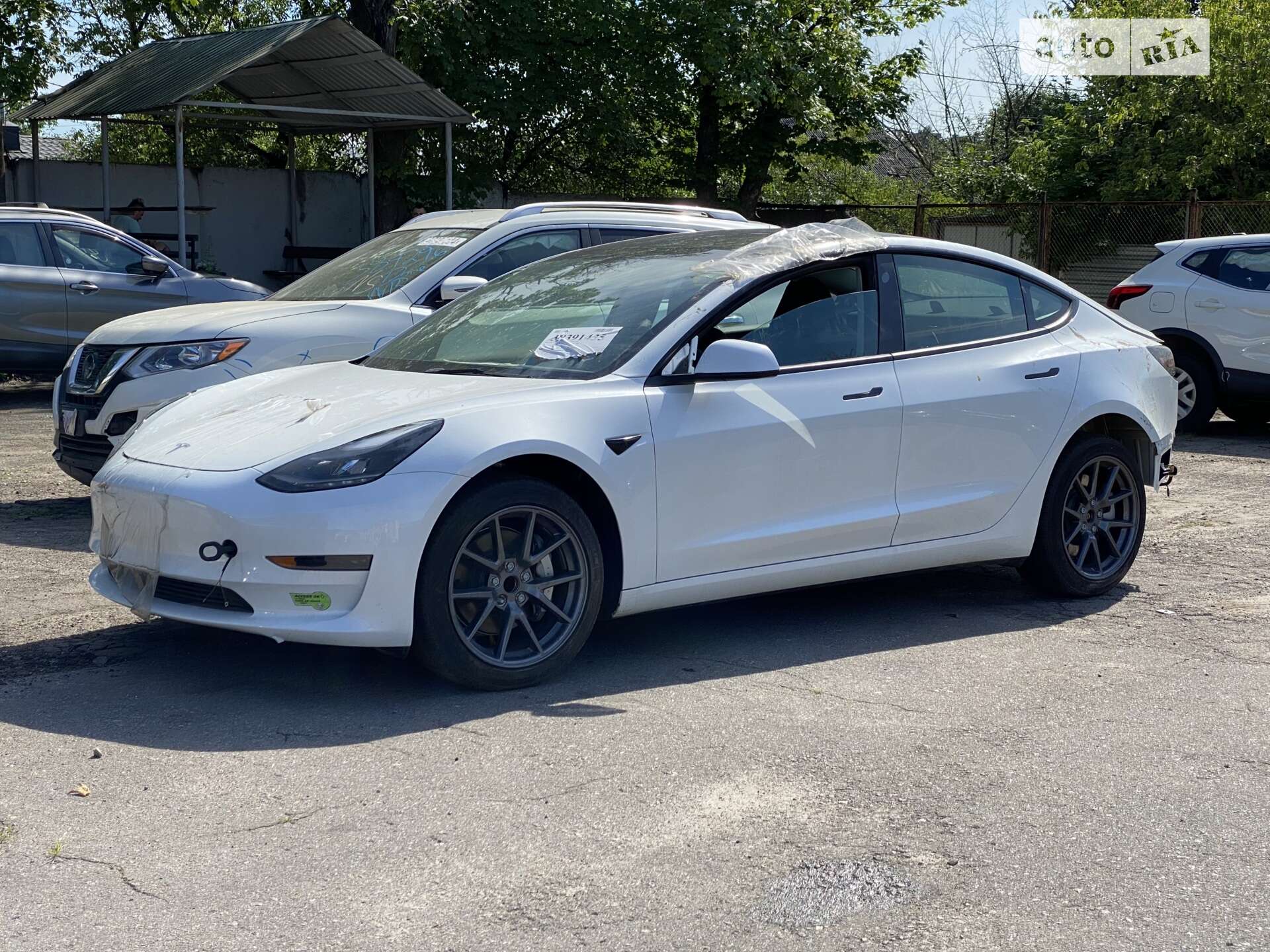 TESLA MODEL 3 2023