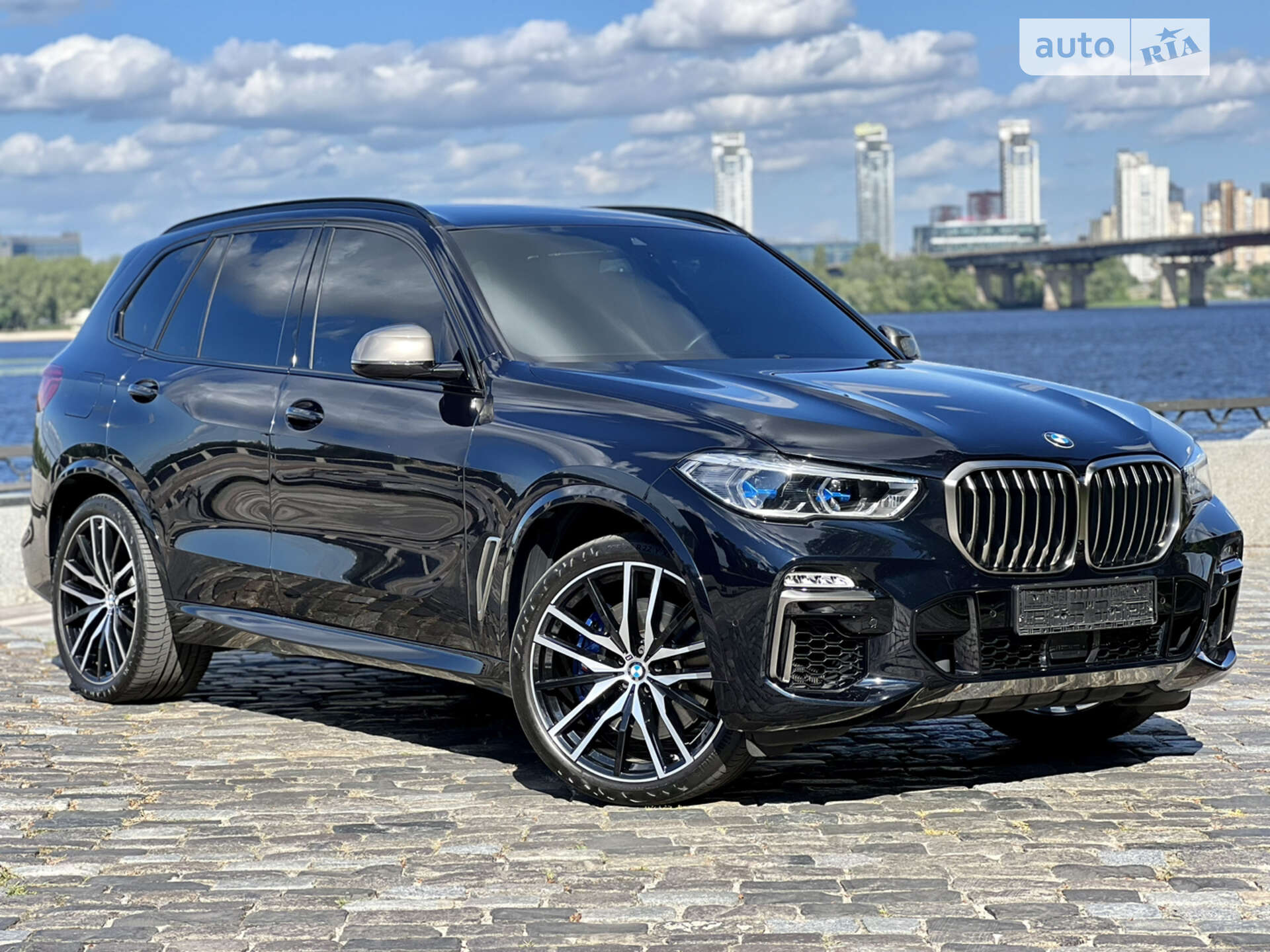 Головне фото звіту автомобіля BMW X5 M50D 2019