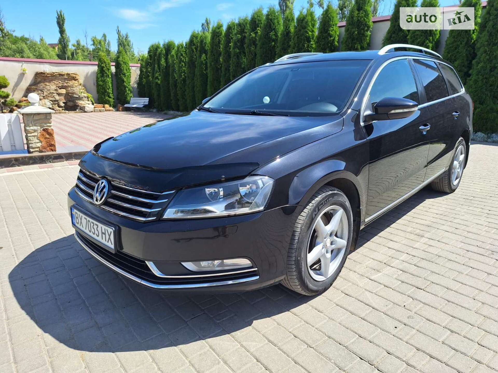 VOLKSWAGEN PASSAT 2011