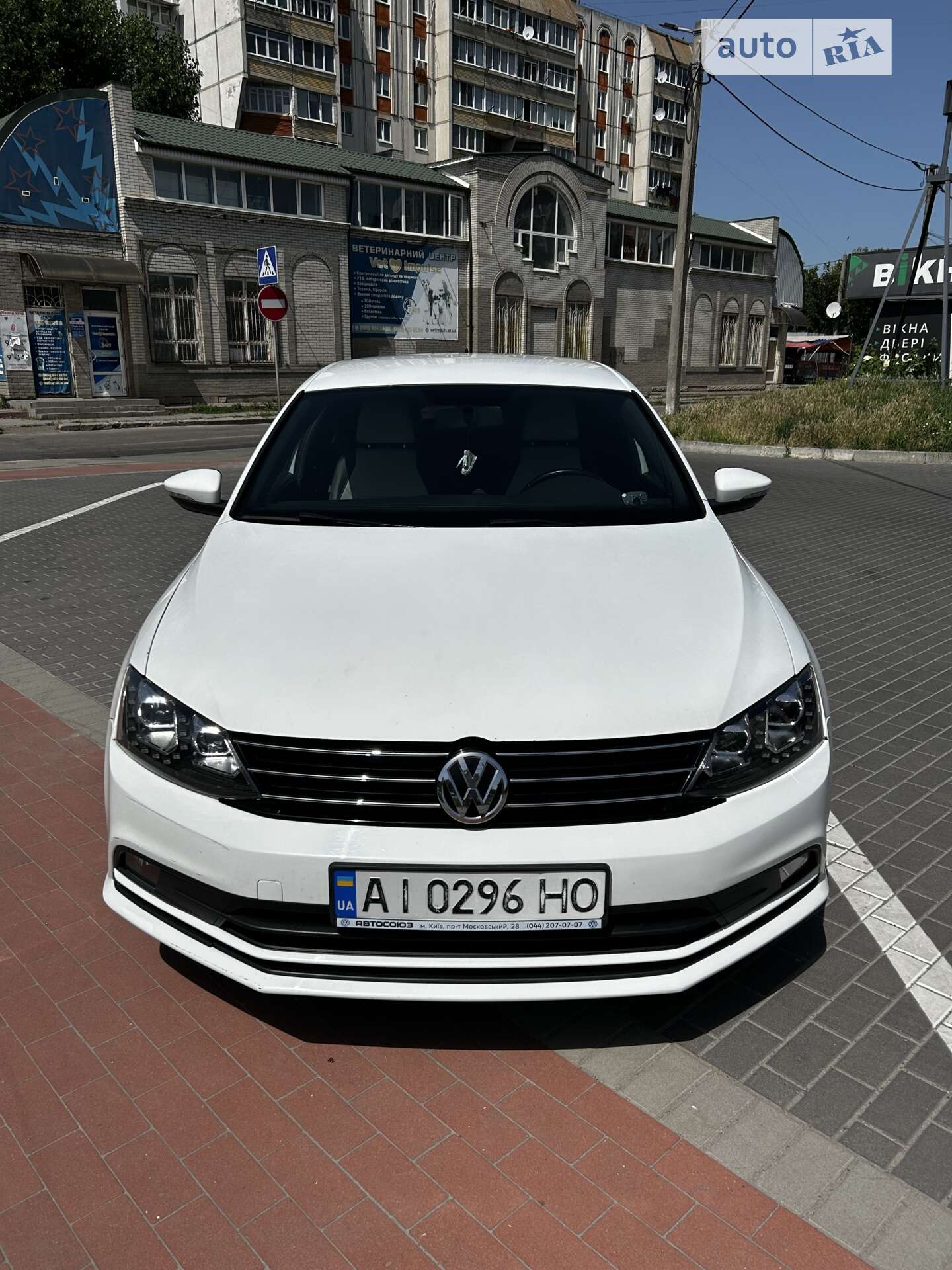 VOLKSWAGEN JETTA 2015