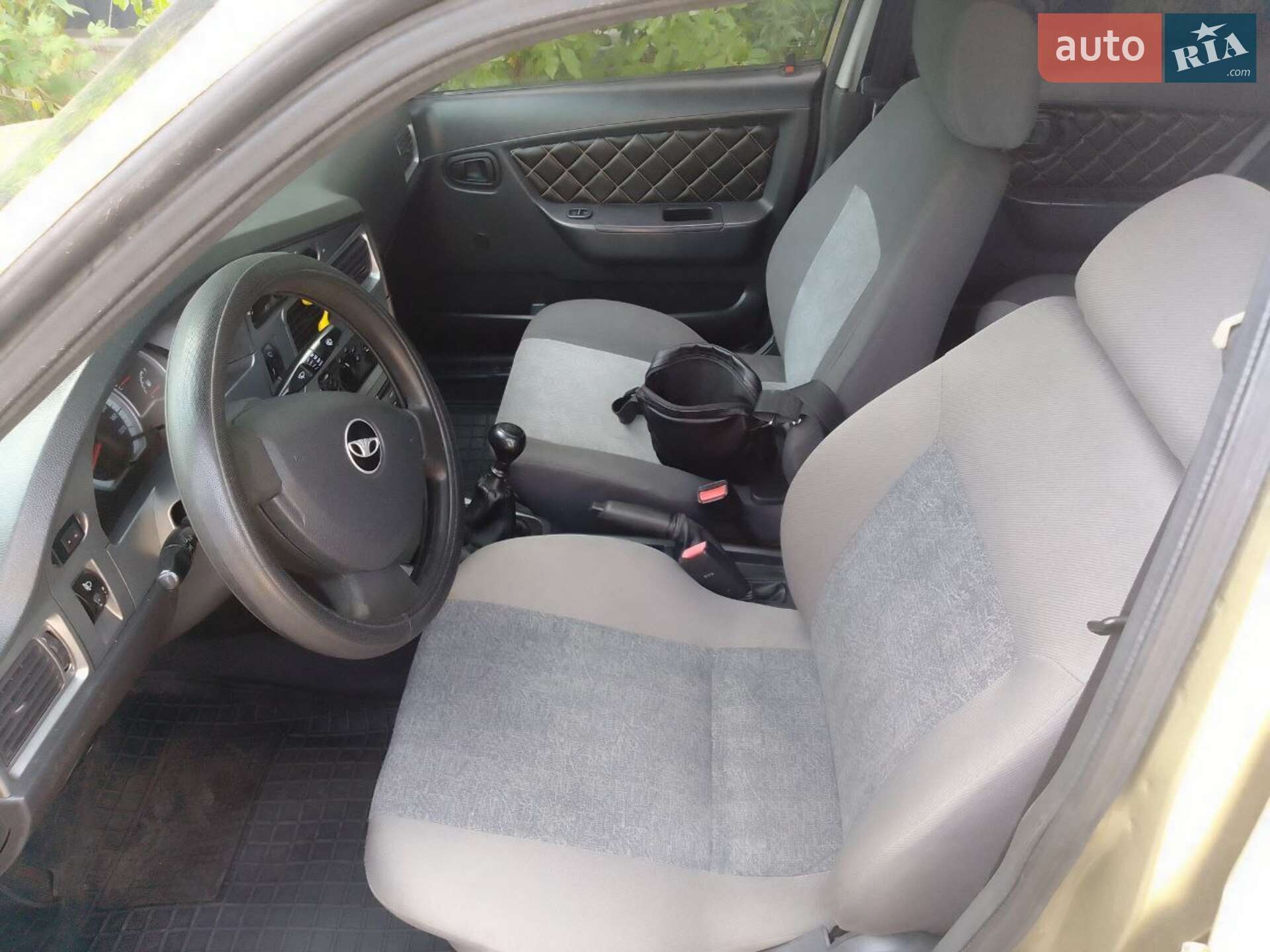 Головне фото звіту автомобіля DAEWOO NEXIA 2011